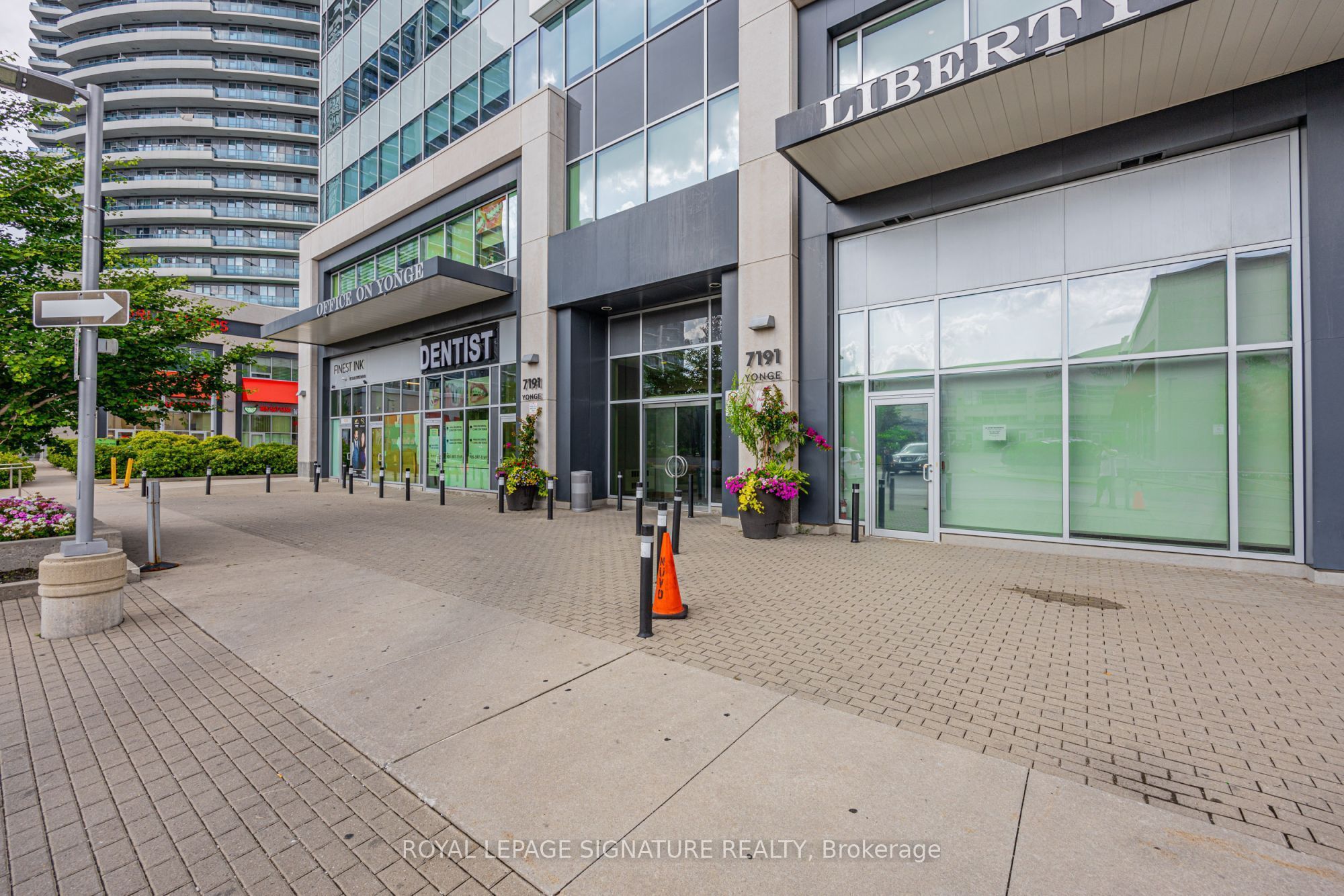 7191 Yonge Street 310 Property Photo 17