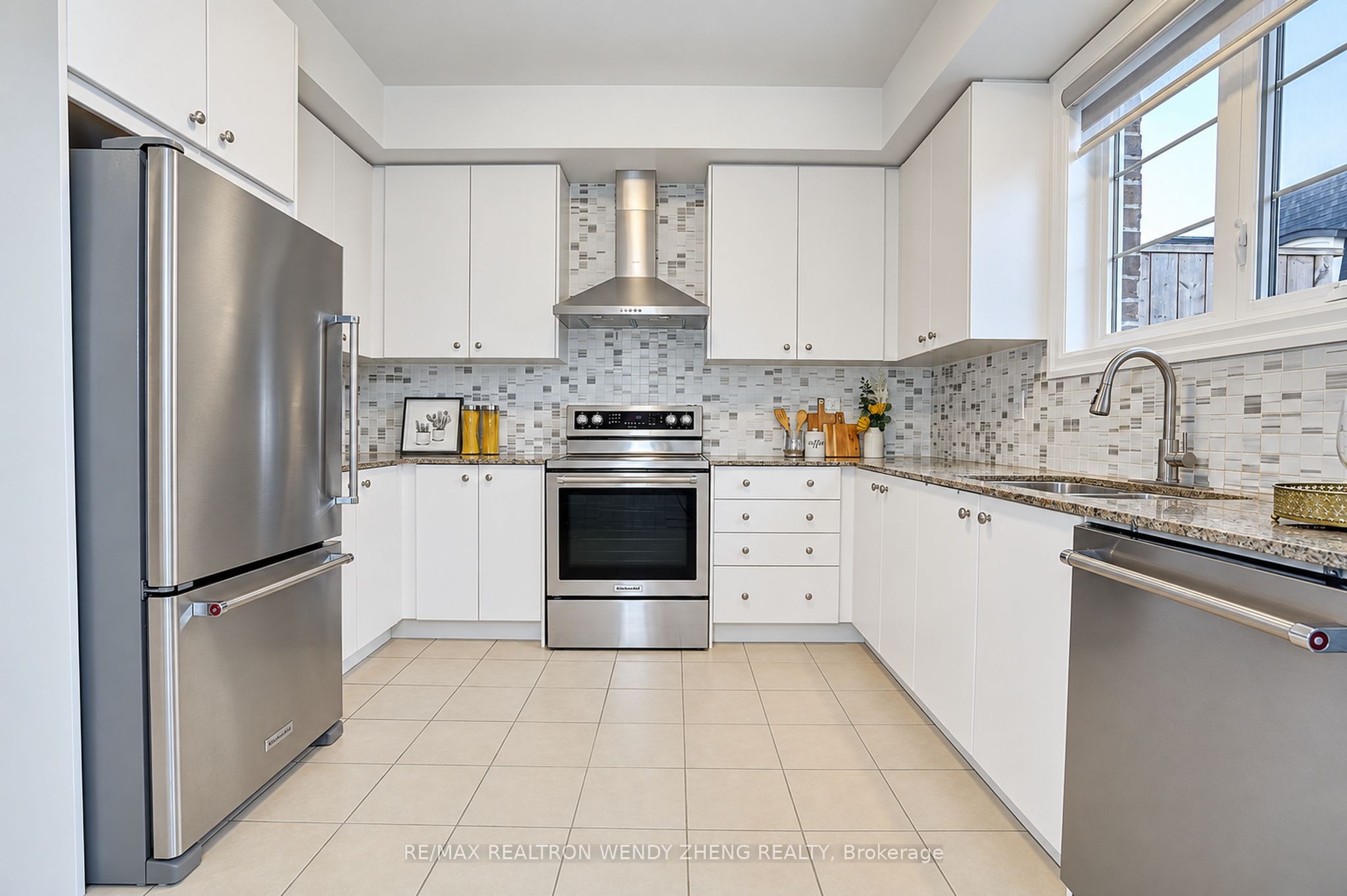160 Elgin Mills Road W Property Photo 27