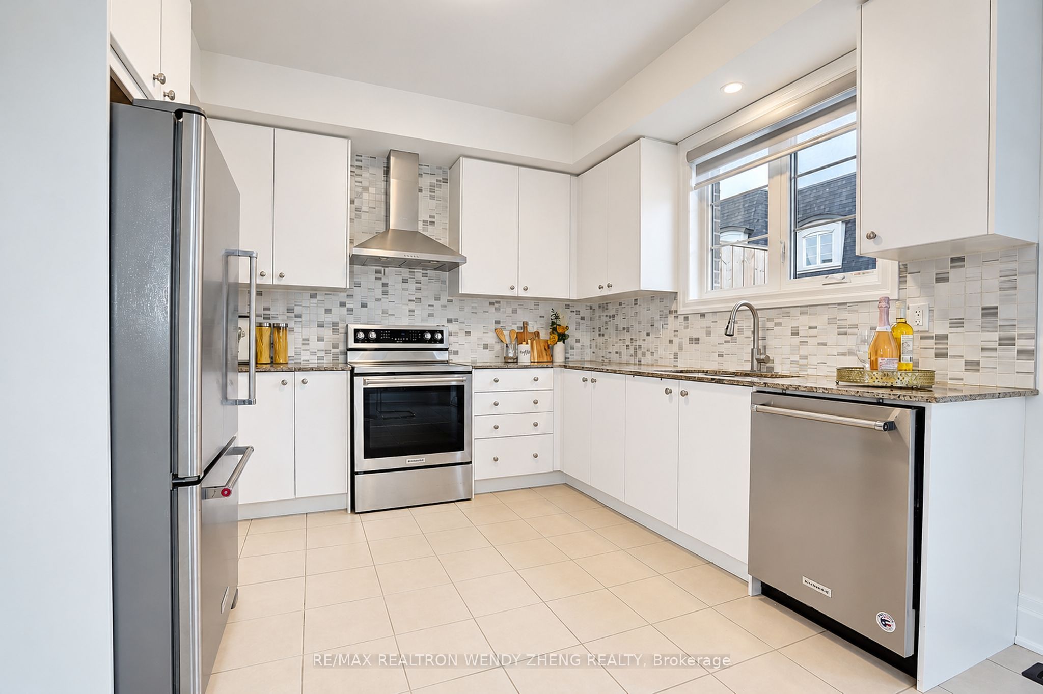 160 Elgin Mills Road W Property Photo 28
