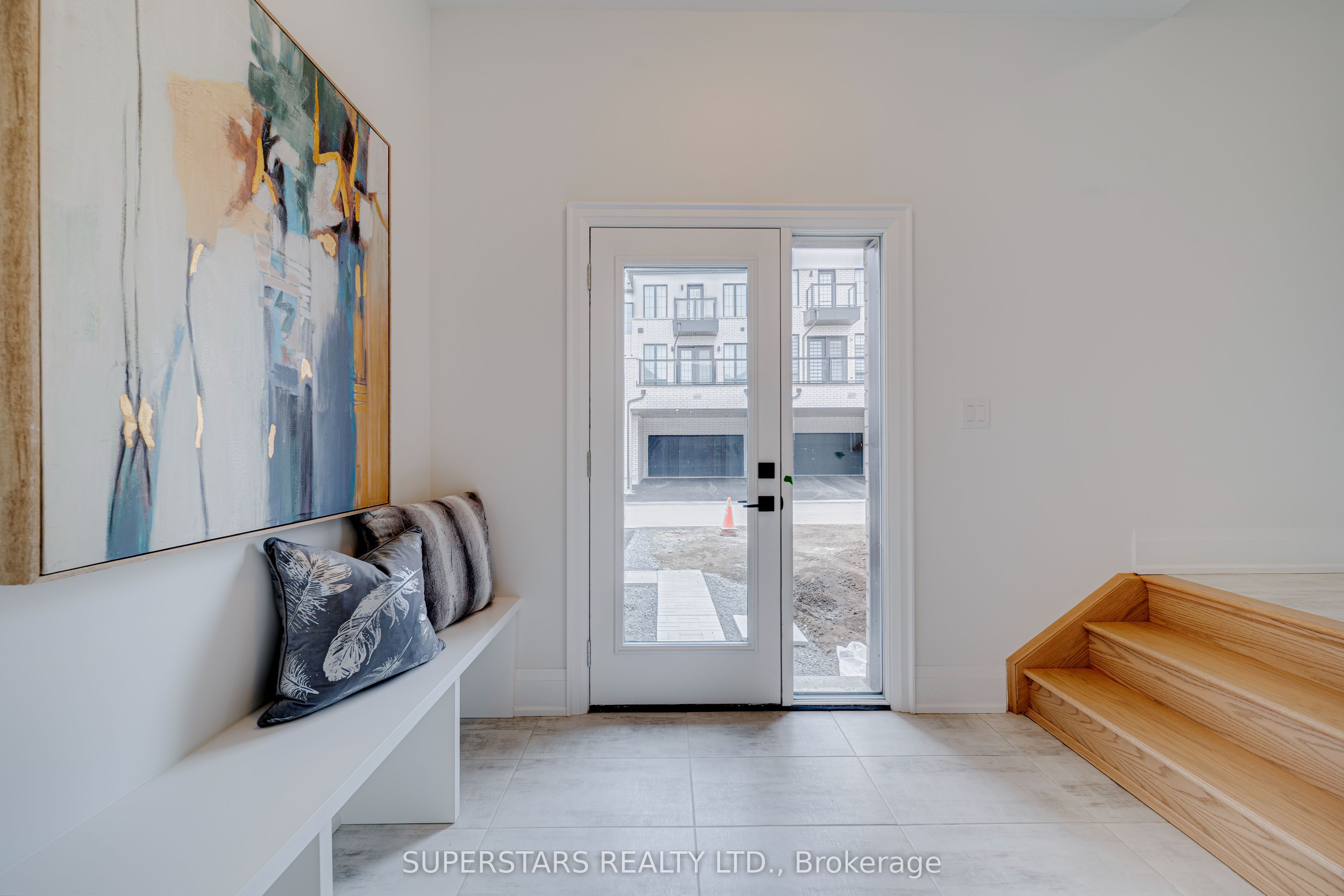 5 Mindful Avenue Property Photo 15