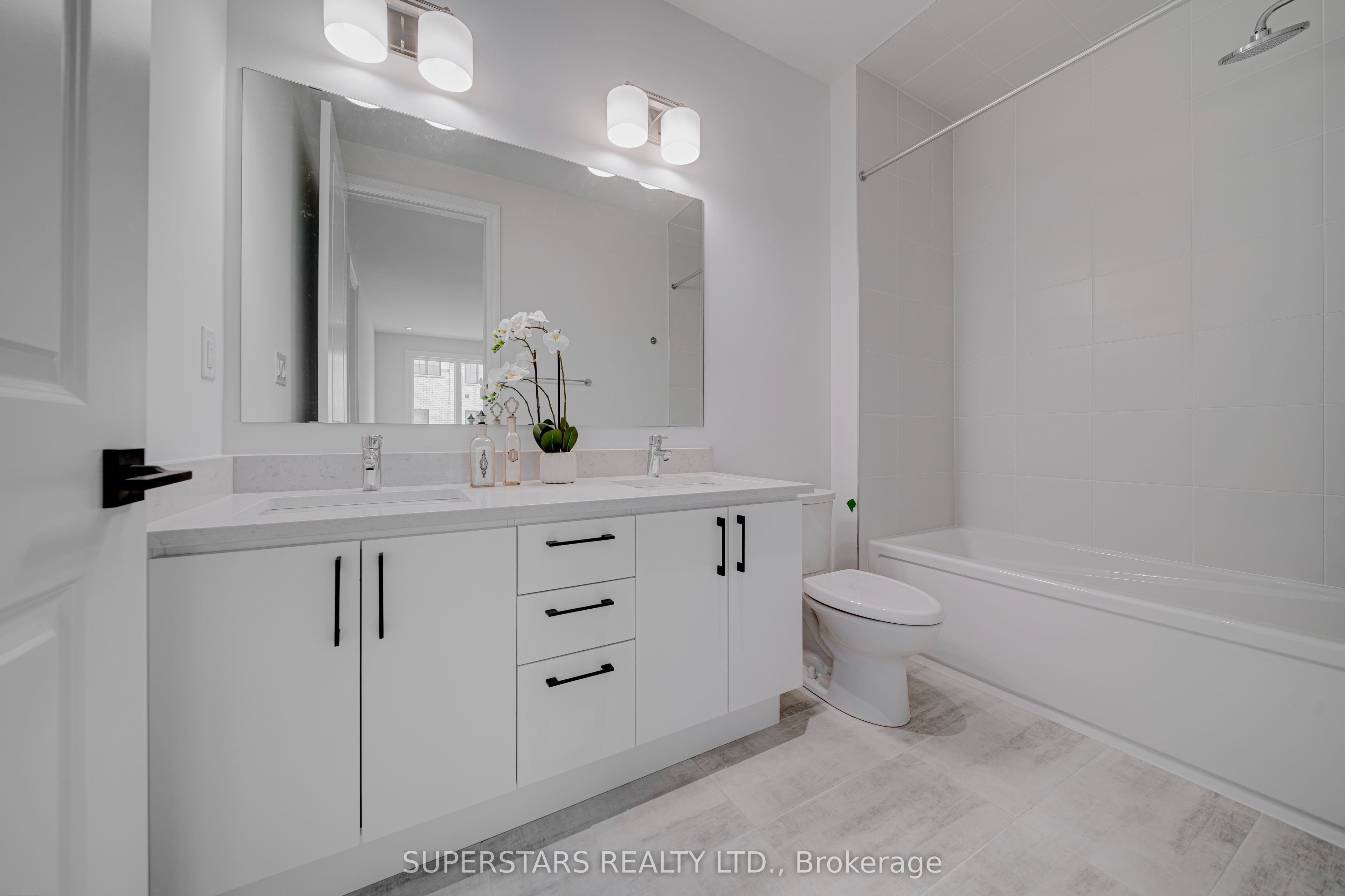 5 Mindful Avenue Property Photo 24