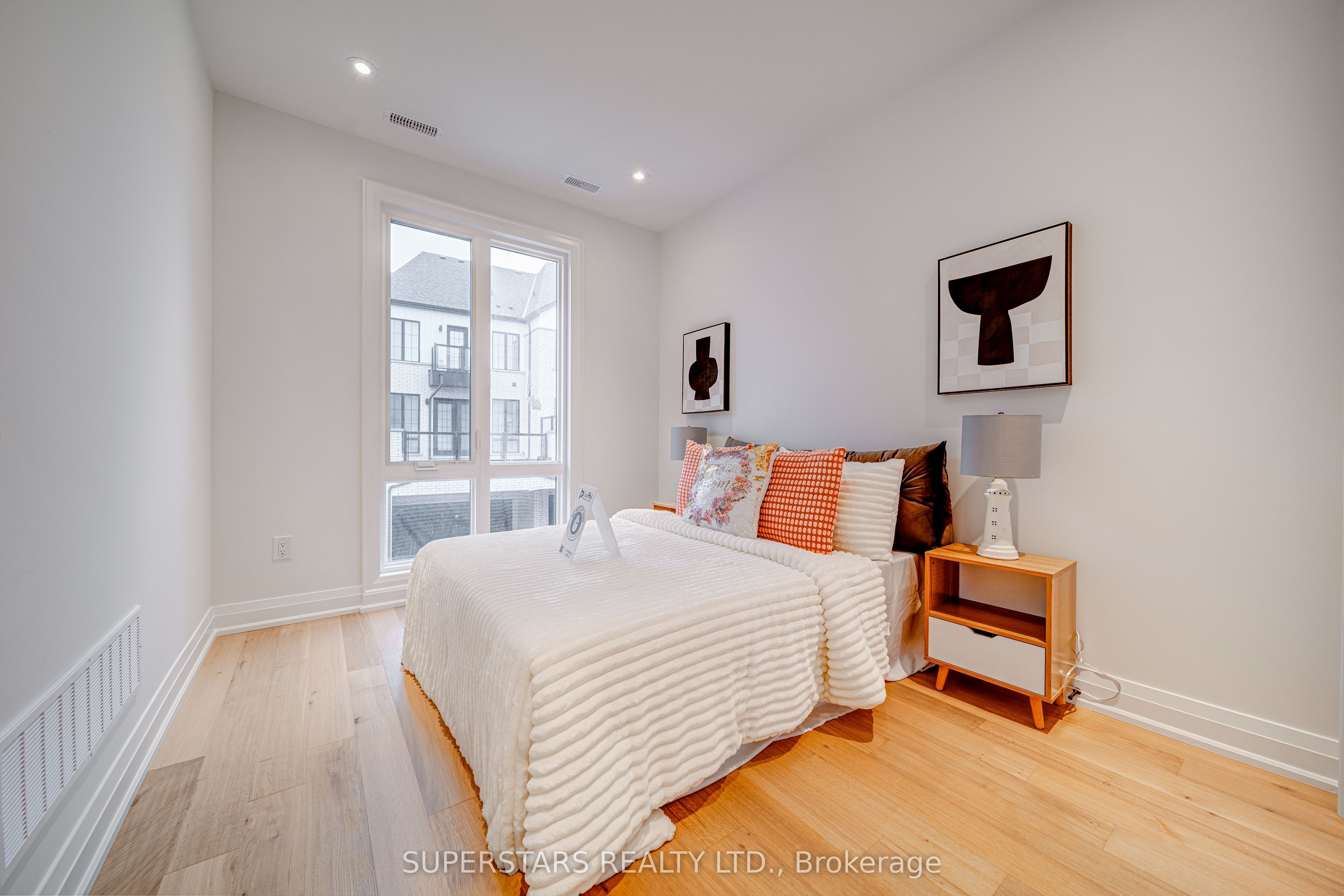 5 Mindful Avenue Property Photo 32