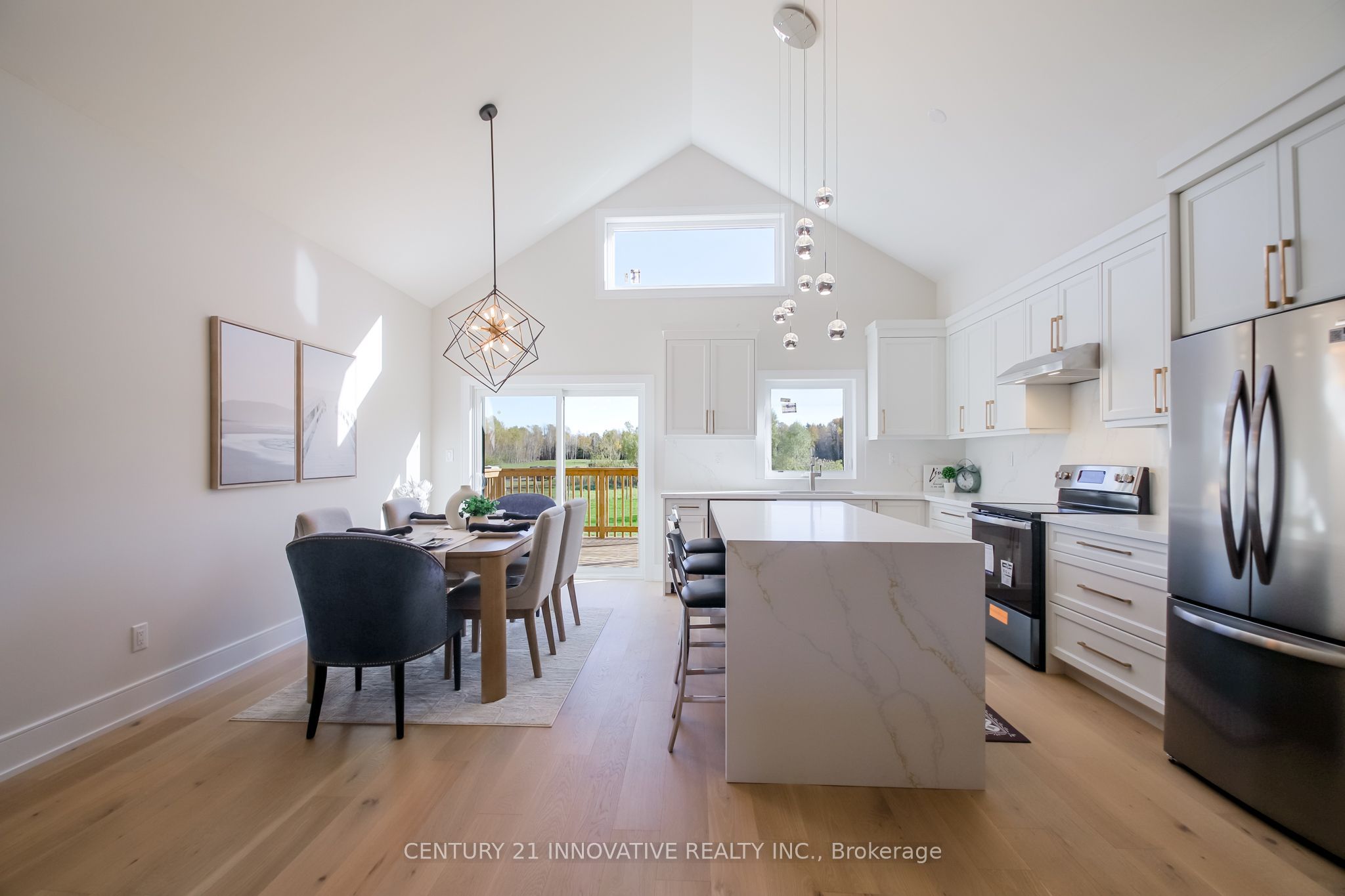 9545 Morning Glory Road Property Photo 4