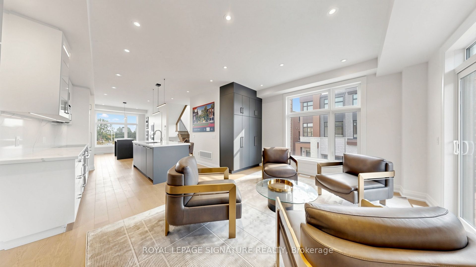 38 Radisson Street Property Photo 2