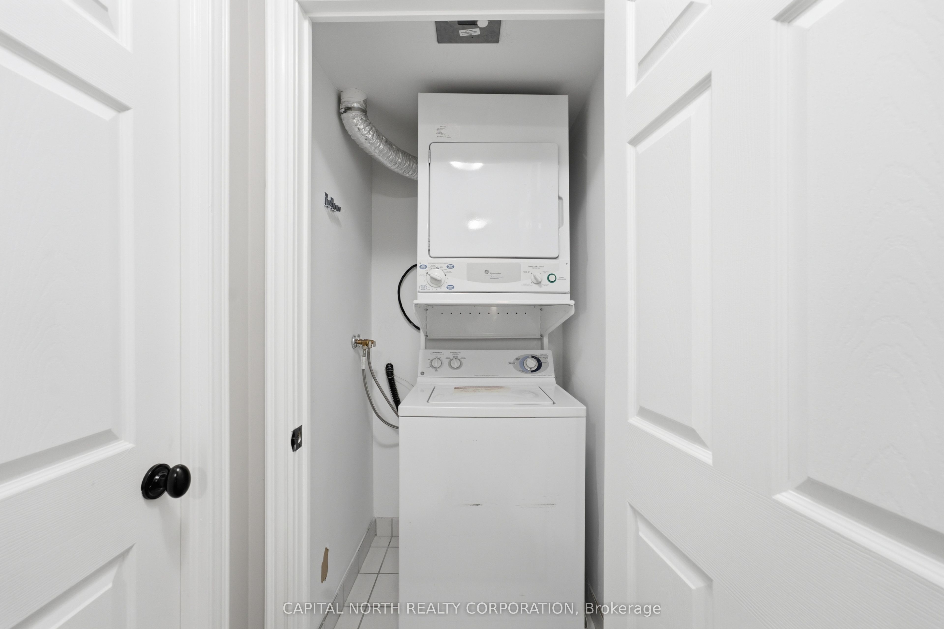 39 Oneida Crescent 711 Property Photo 21