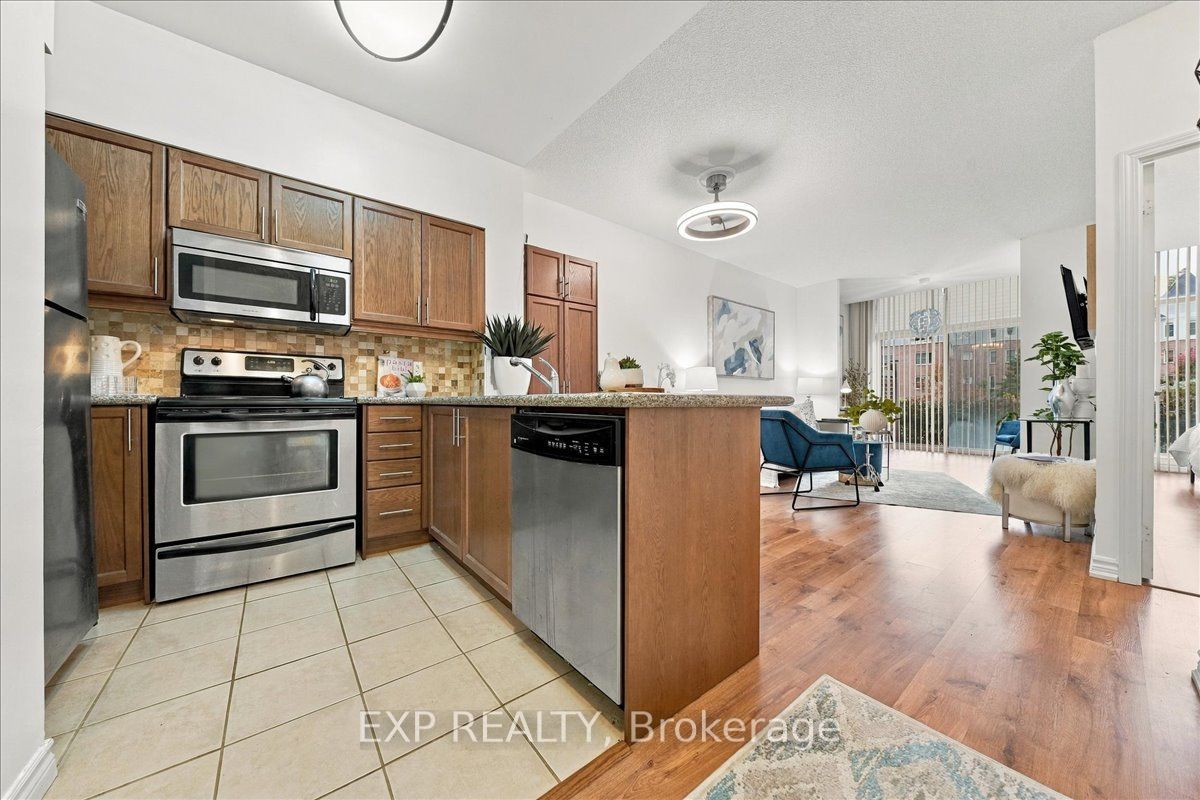 18 Harding Boulevard 117 Property Photo 3