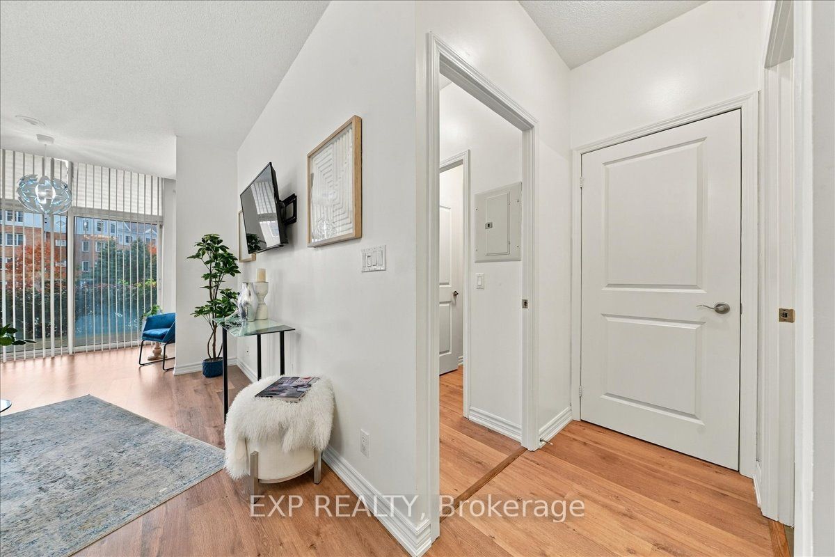 18 Harding Boulevard 117 Property Photo 11