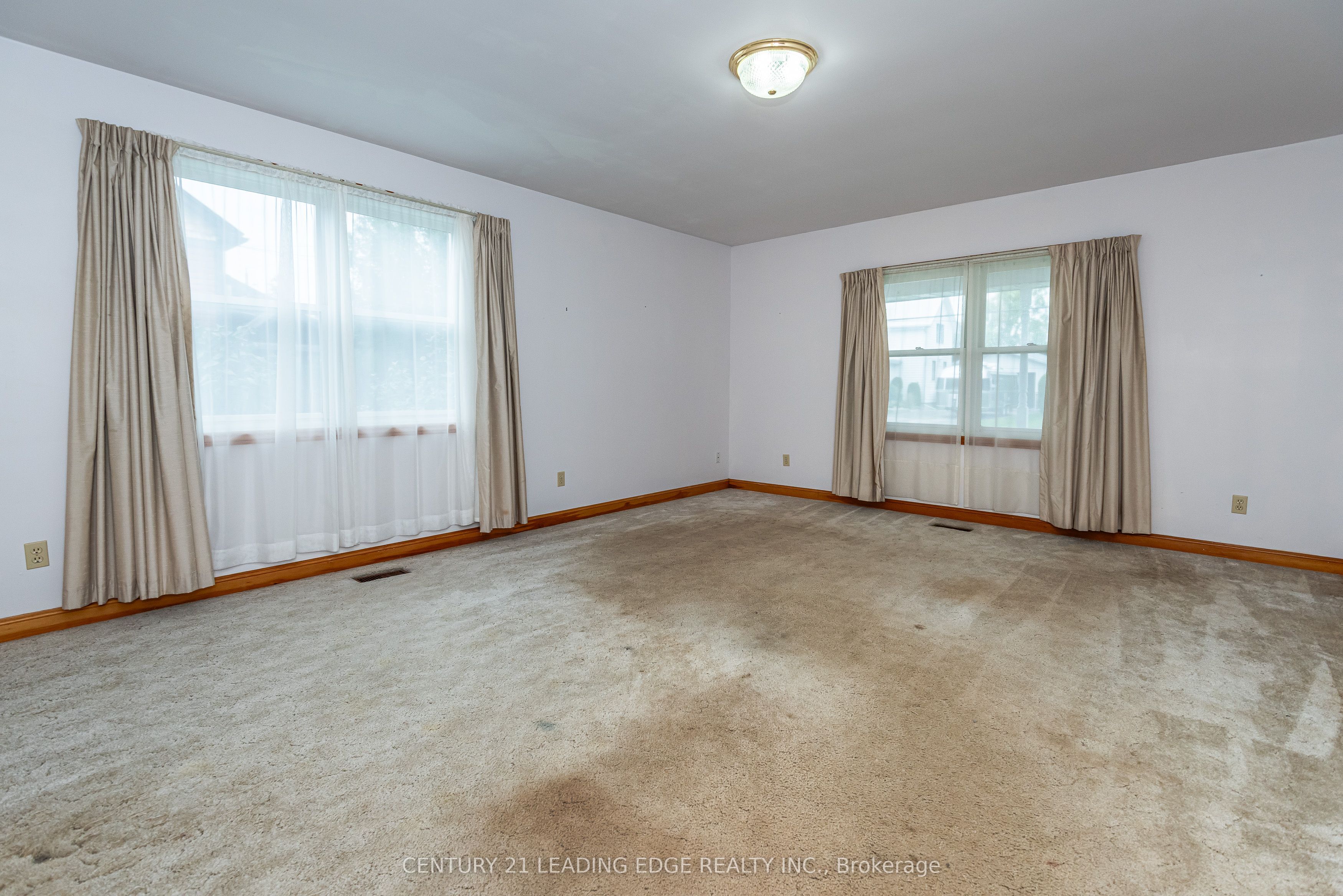 62 North Street Property Photo 7