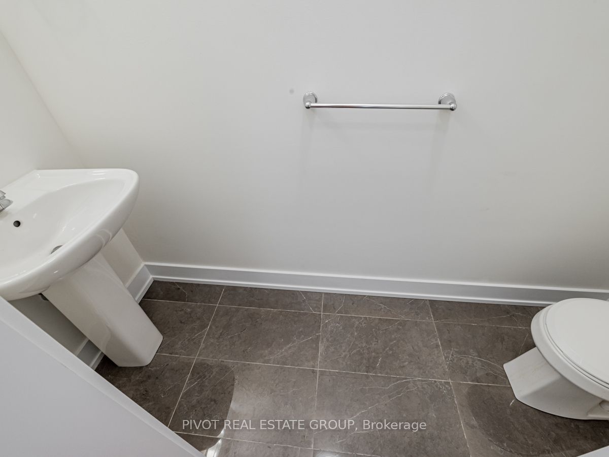 9 Knollview Lane Property Photo 13