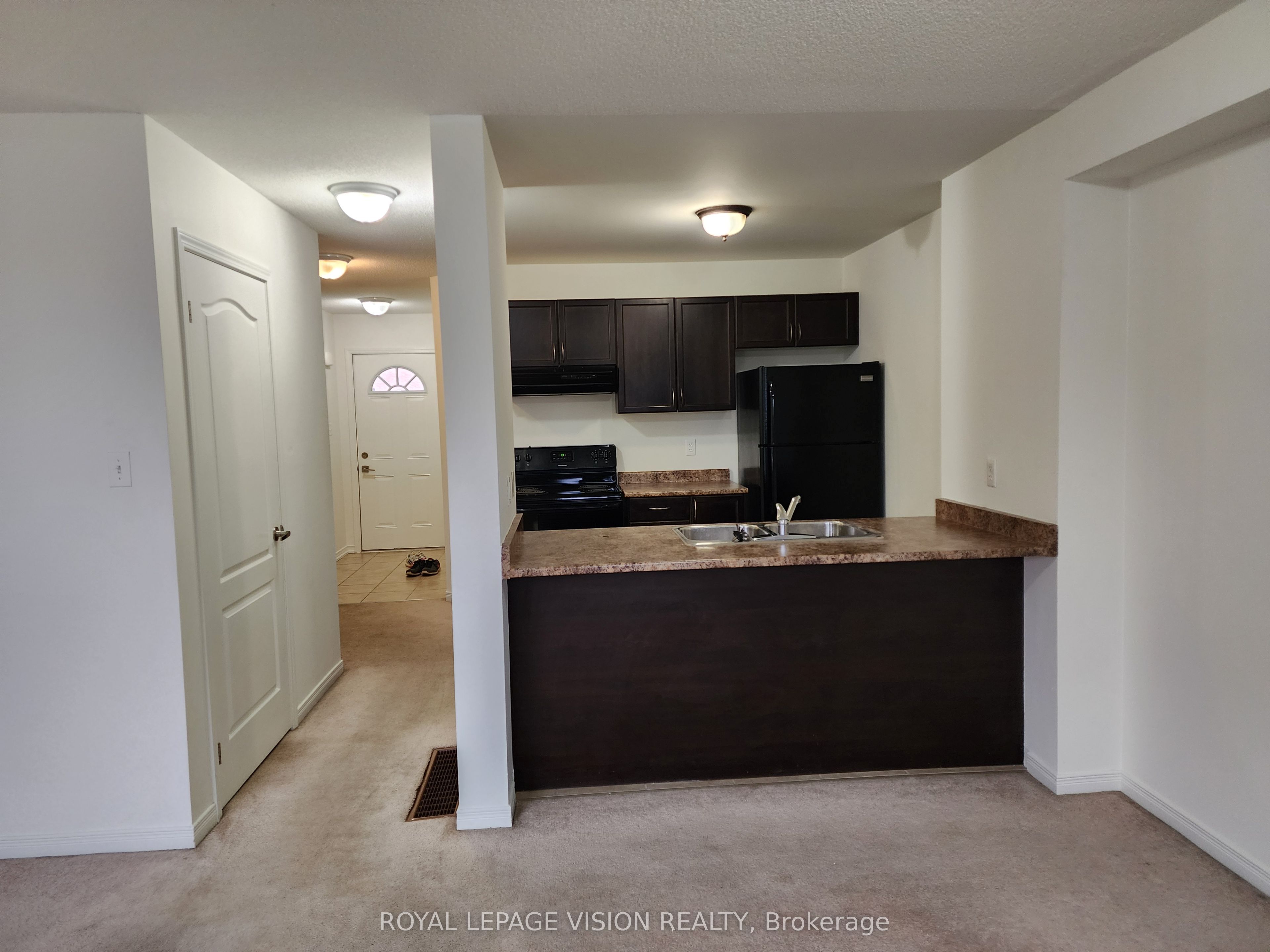 1387 Benson Street Property Photo 4