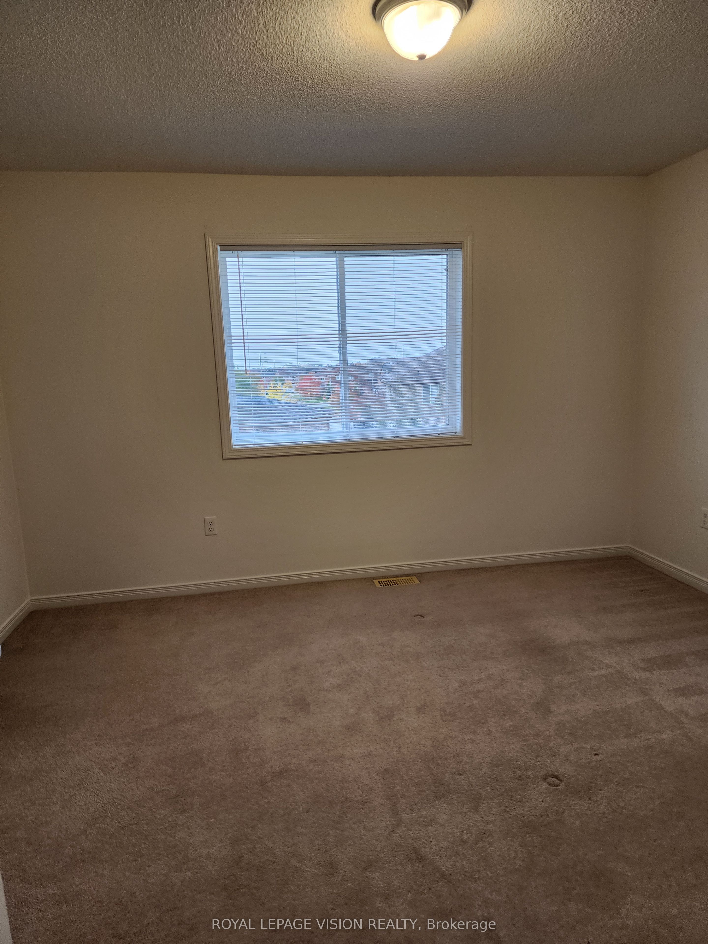 1387 Benson Street Property Photo 10