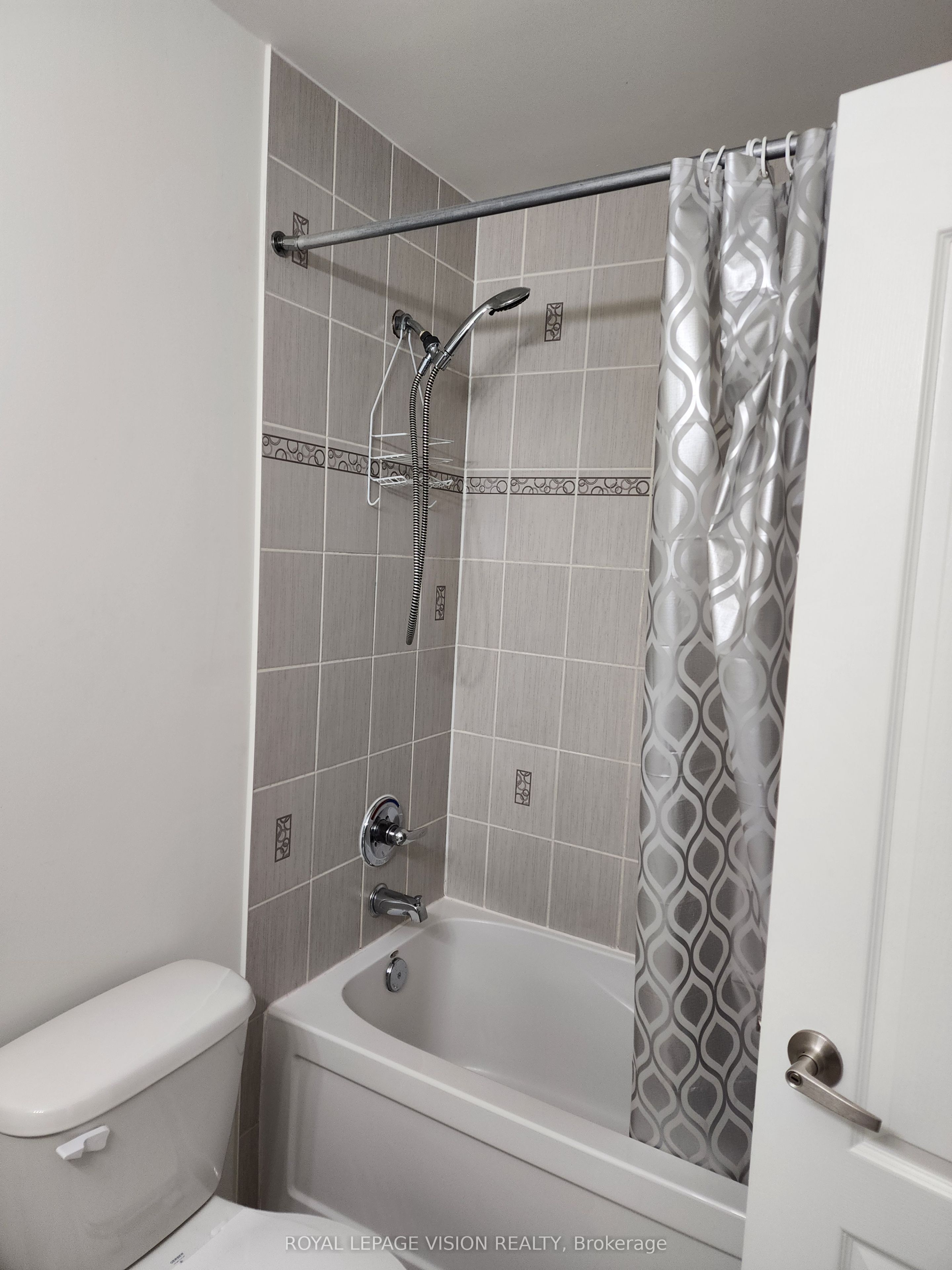 1387 Benson Street Property Photo 15