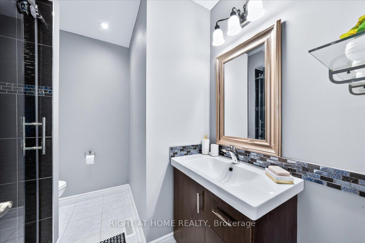25 Longwood Avenue Property Photo 18