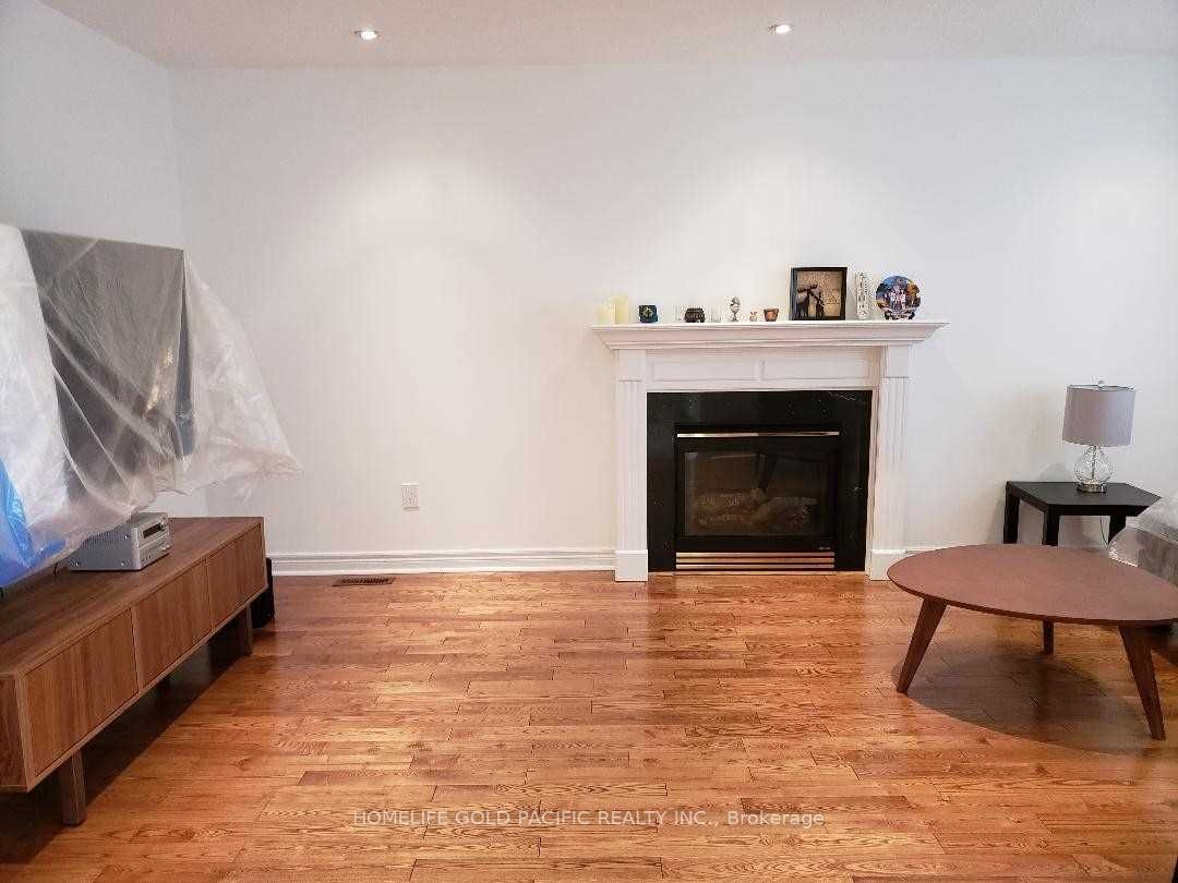 67 Westchester Crescent Property Photo 5
