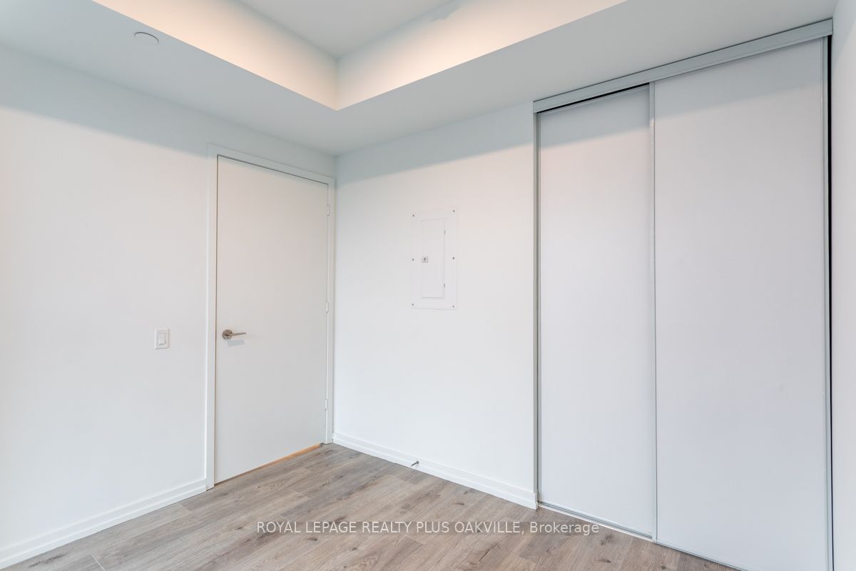 7890 Jane Street 3801 Property Photo 16