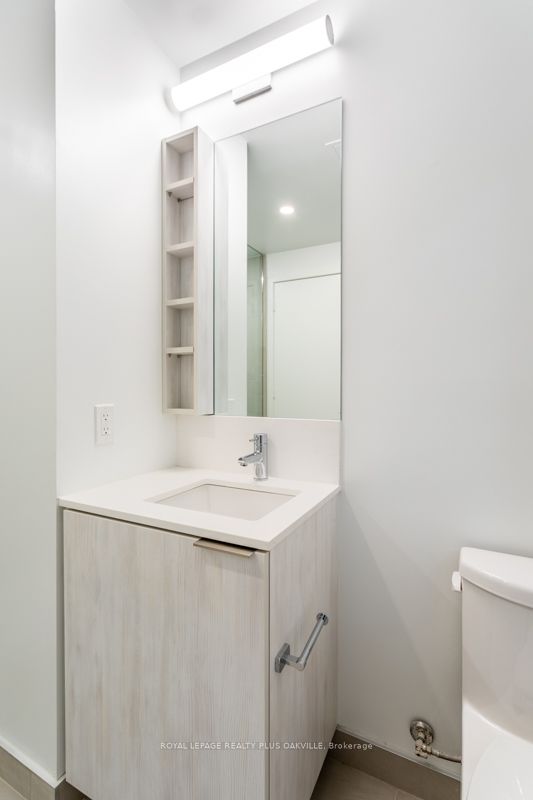 7890 Jane Street 3801 Property Photo 18