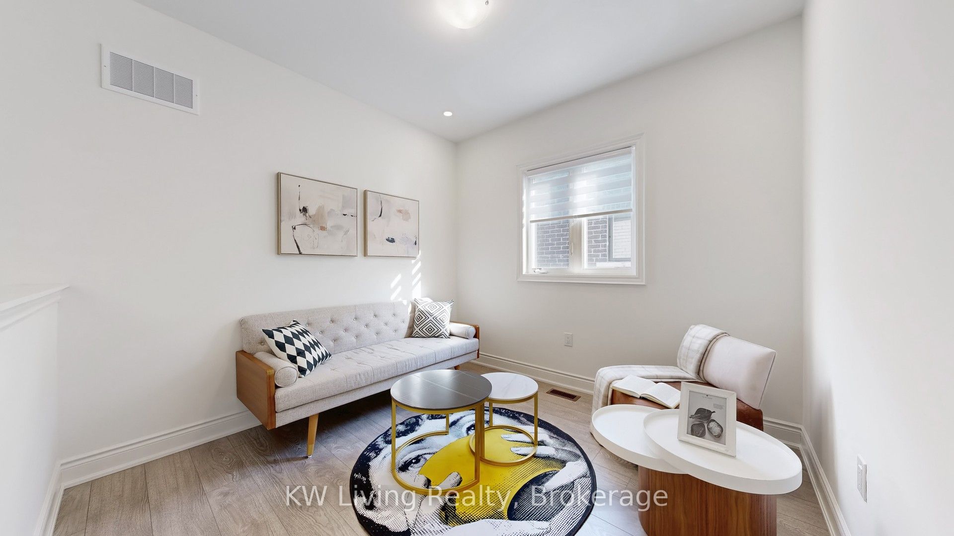 70 Current Drive Property Photo 21