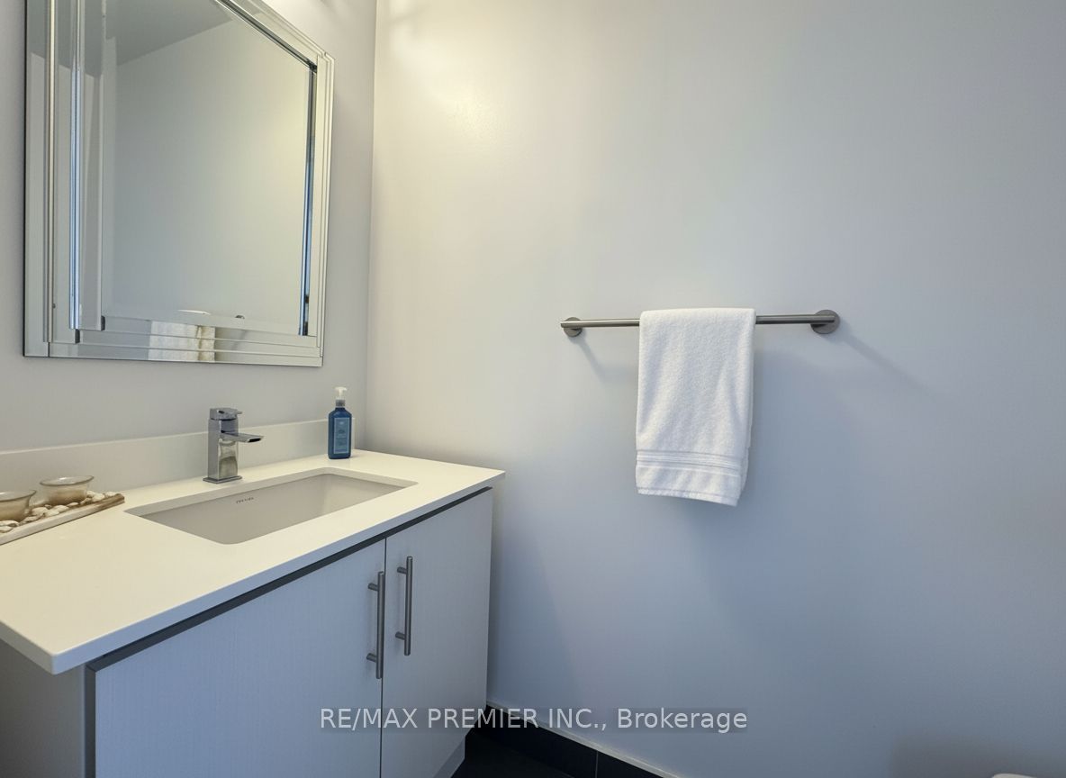 303 Broward Way 99 Property Photo 12