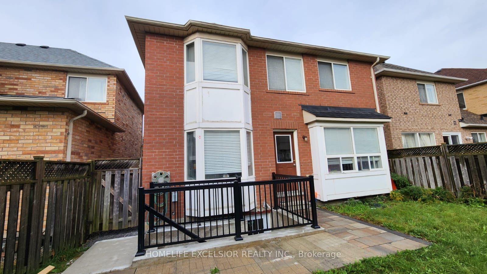 31 Baintree Street (basement) Property Photo 2