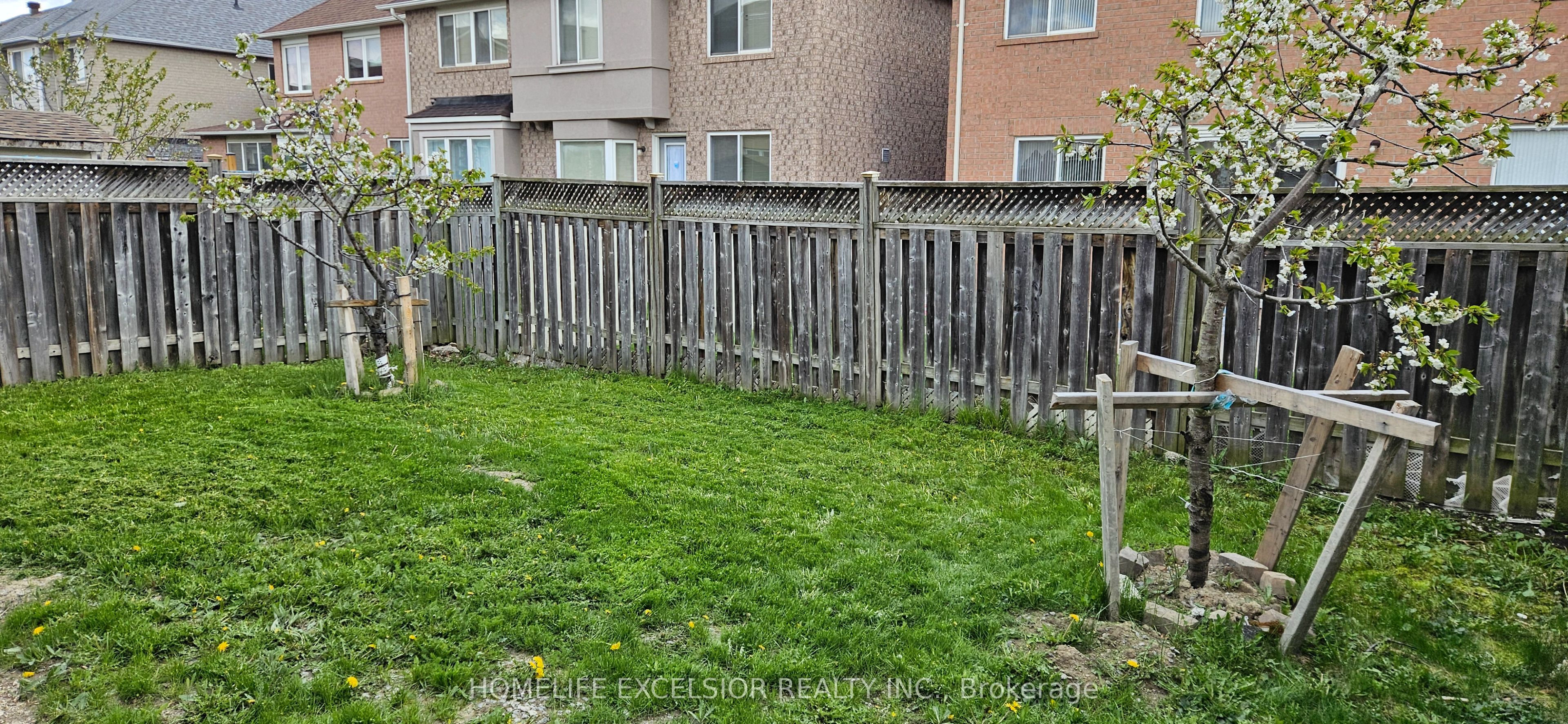 31 Baintree Street (basement) Property Photo 12