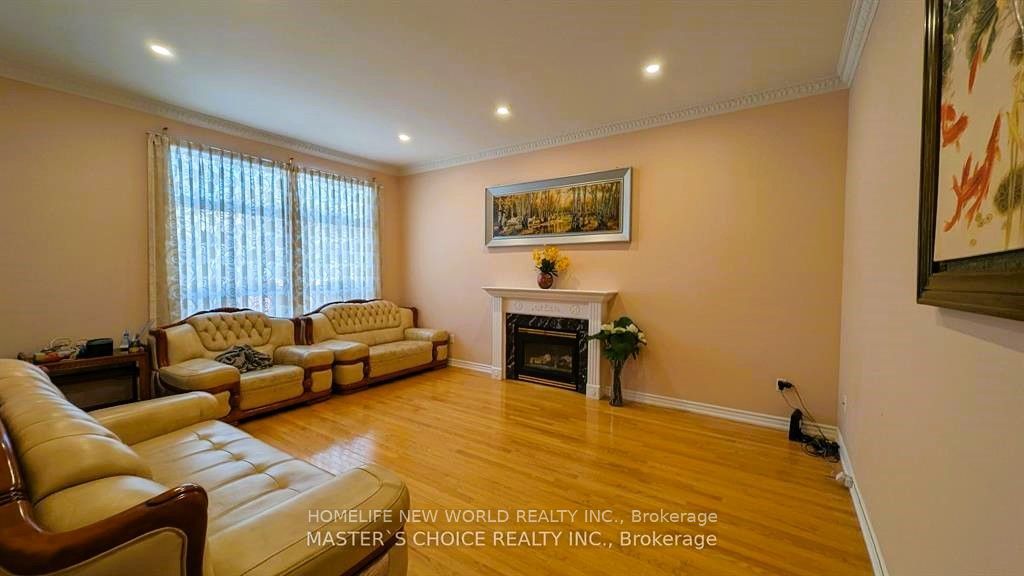 6 Farmstead Road Property Photo 4