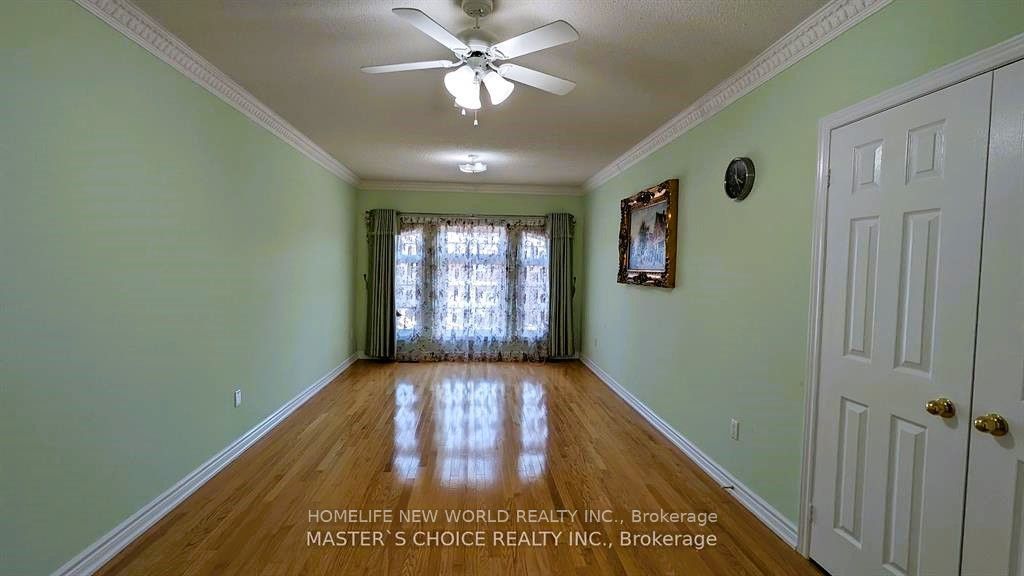 6 Farmstead Road Property Photo 10