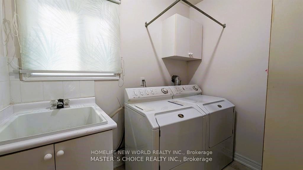6 Farmstead Road Property Photo 13