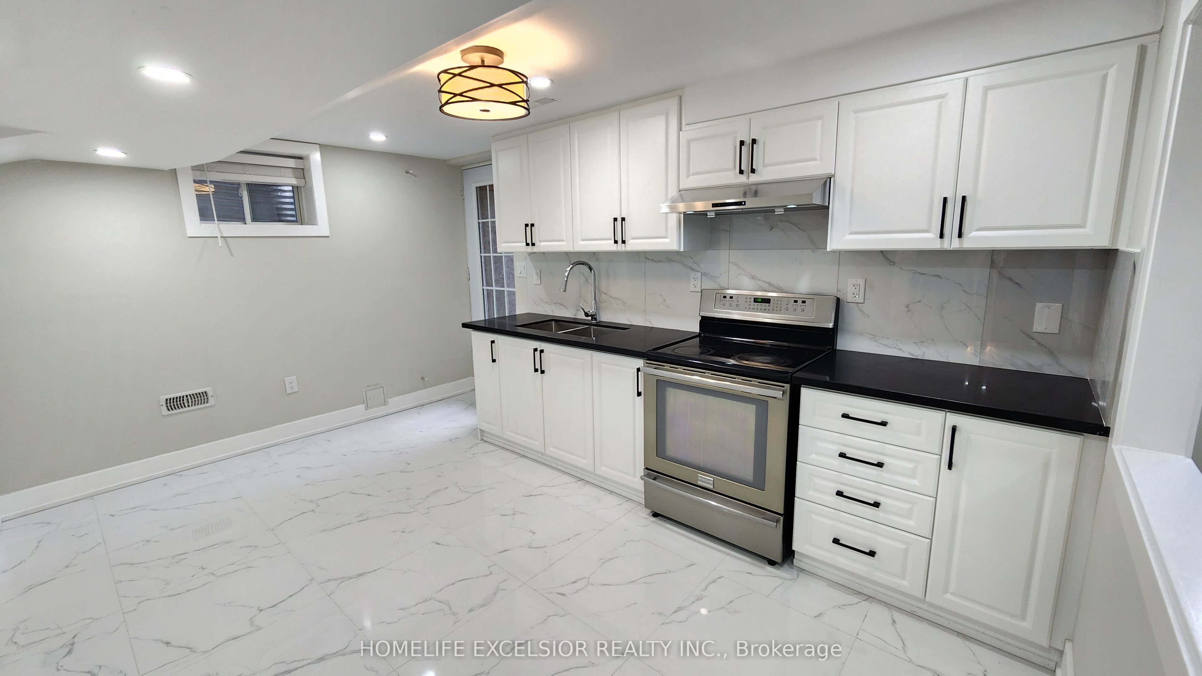 17 Pelister Drive (basement) Property Photo 2