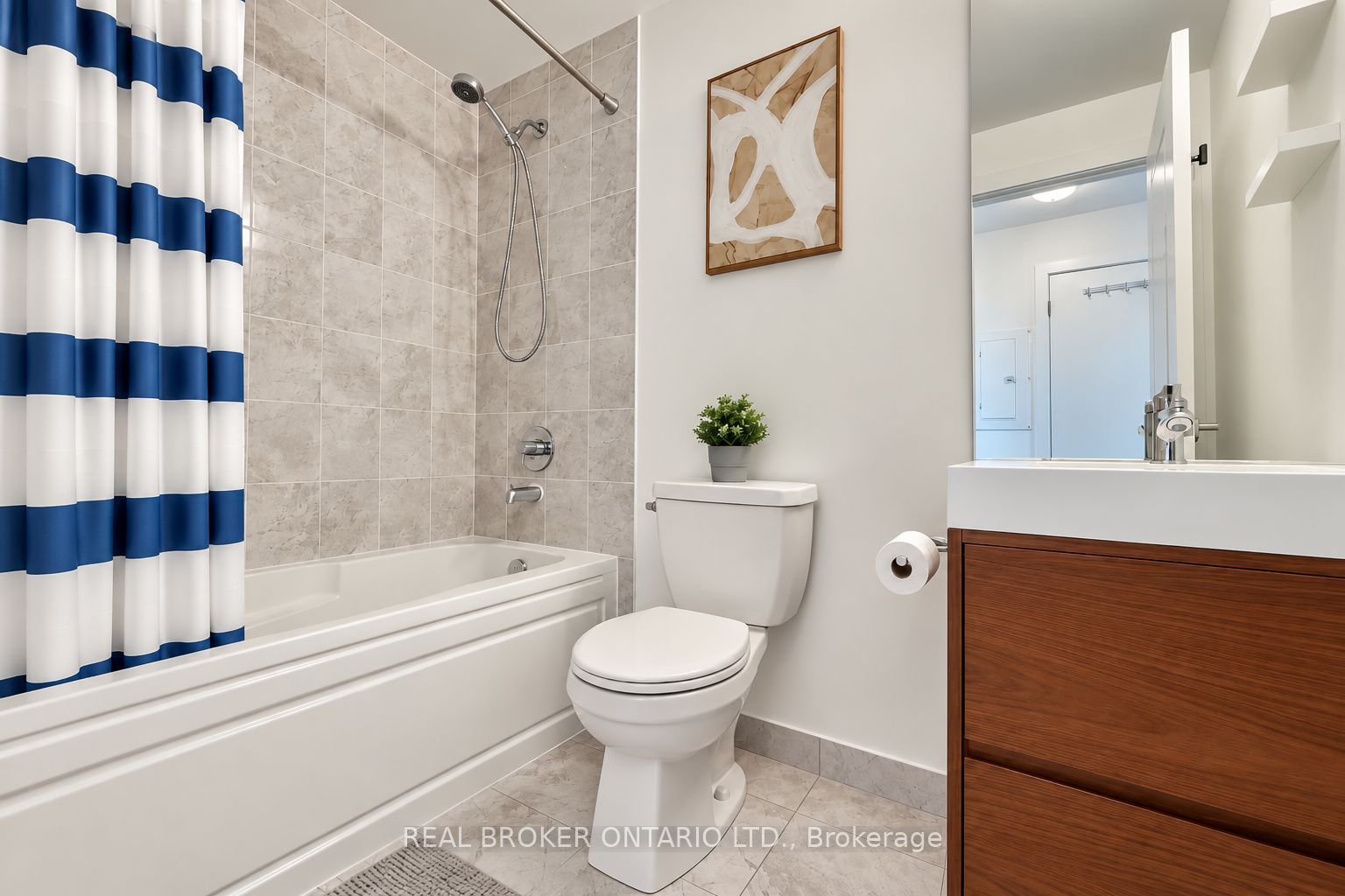 1709 Bur Oak Avenue 301 Property Photo 14