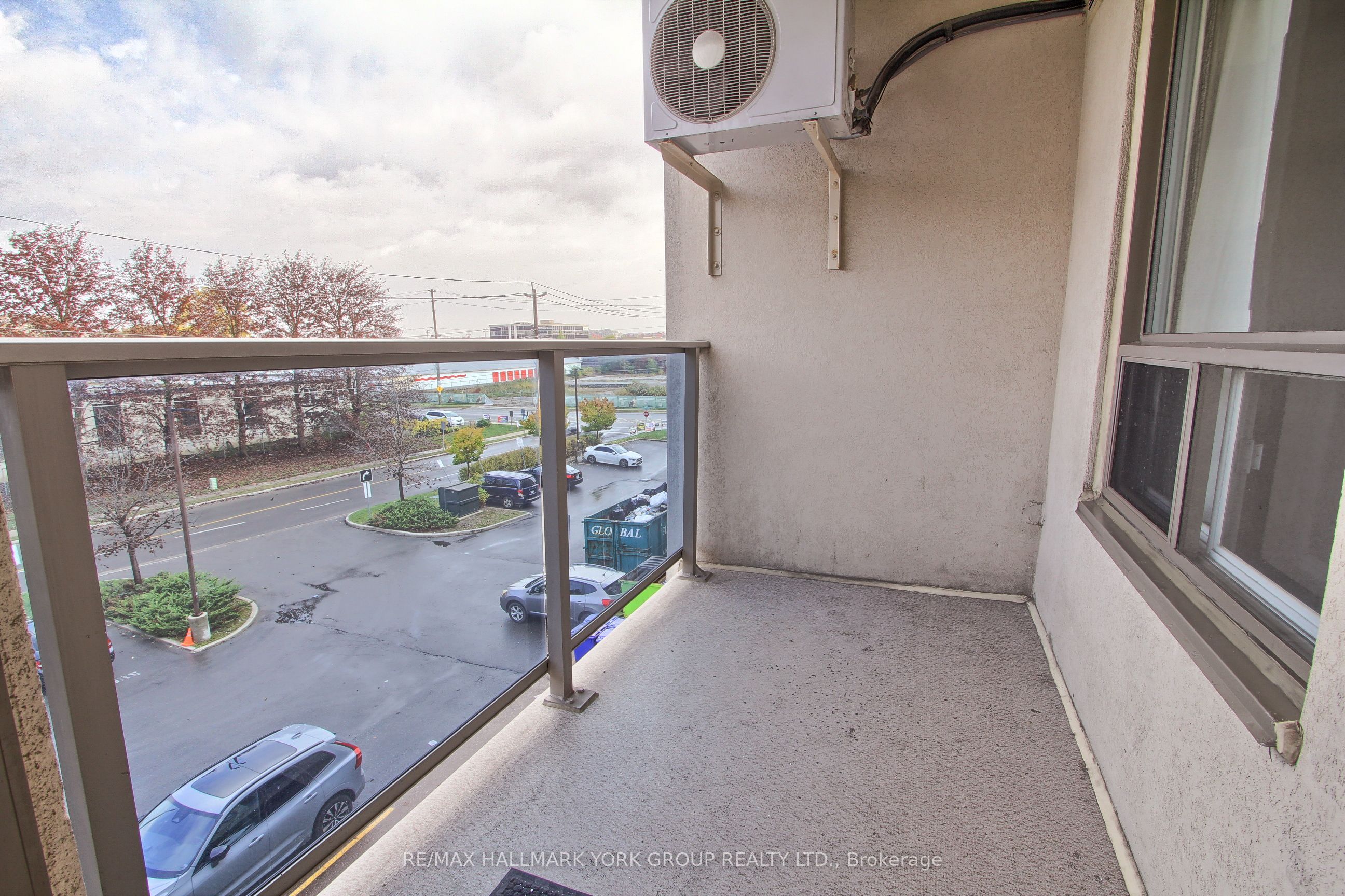 160 Wellington Street E 304 Property Photo 21