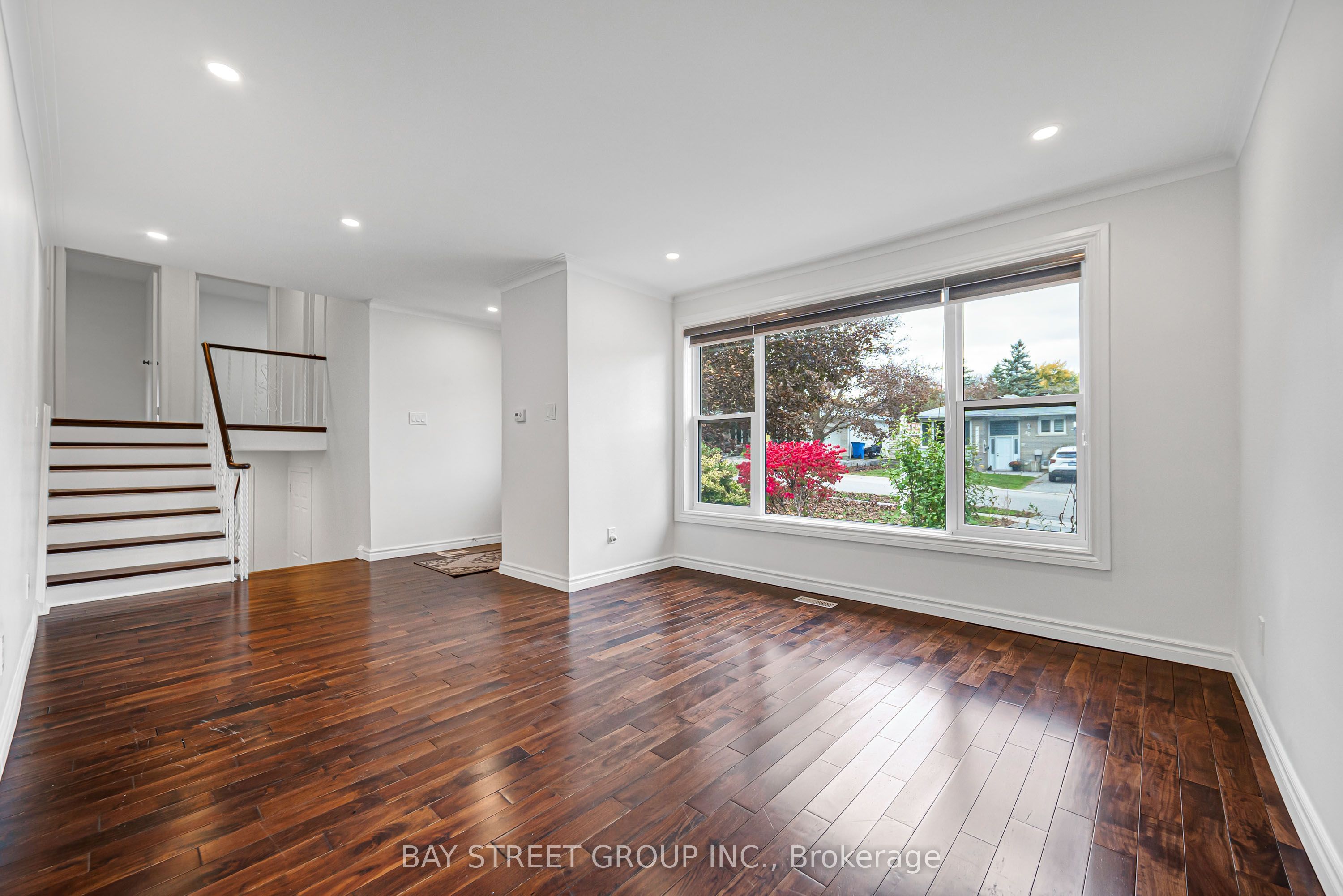 35 Kemano Road Property Photo 7