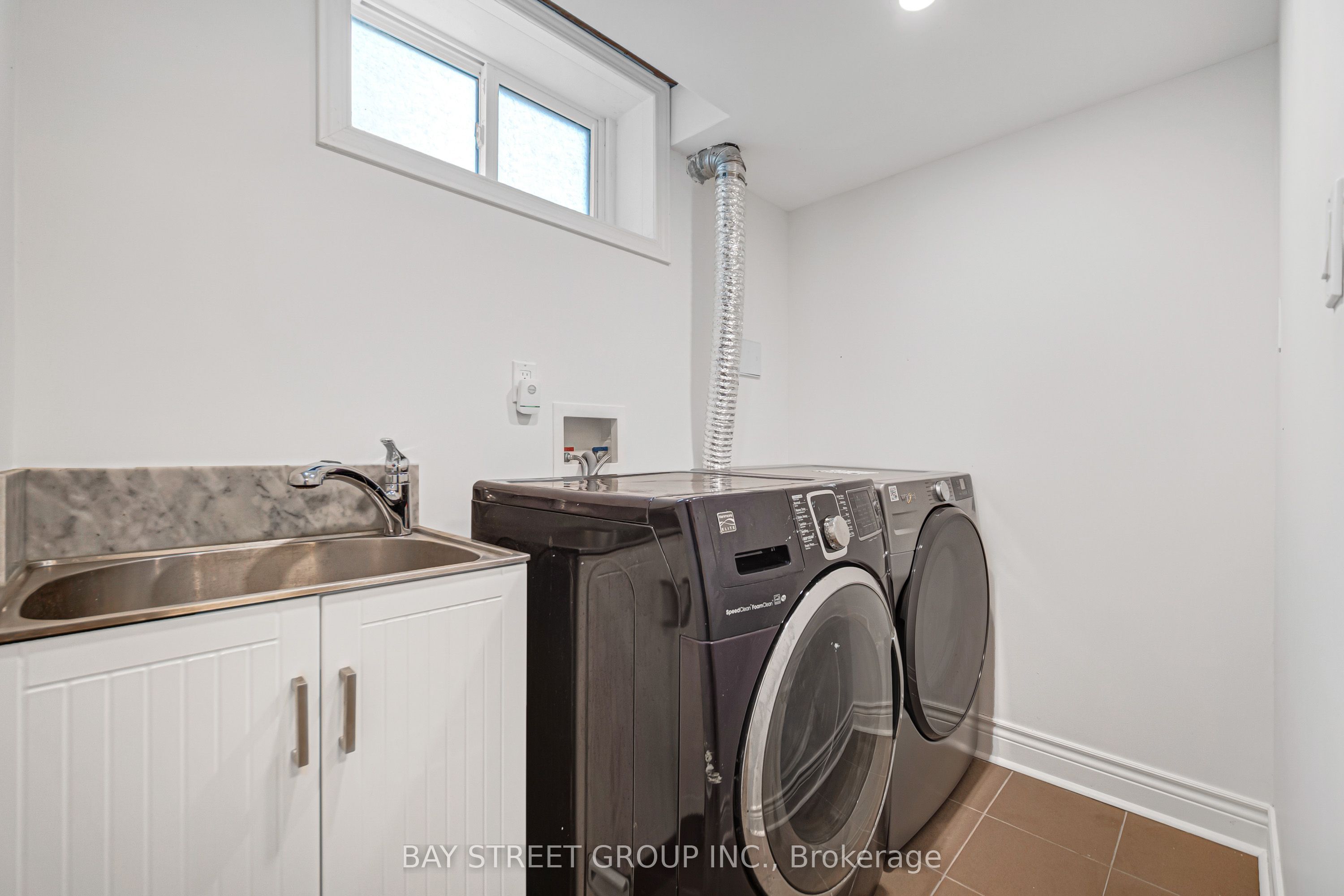 35 Kemano Road Property Photo 24