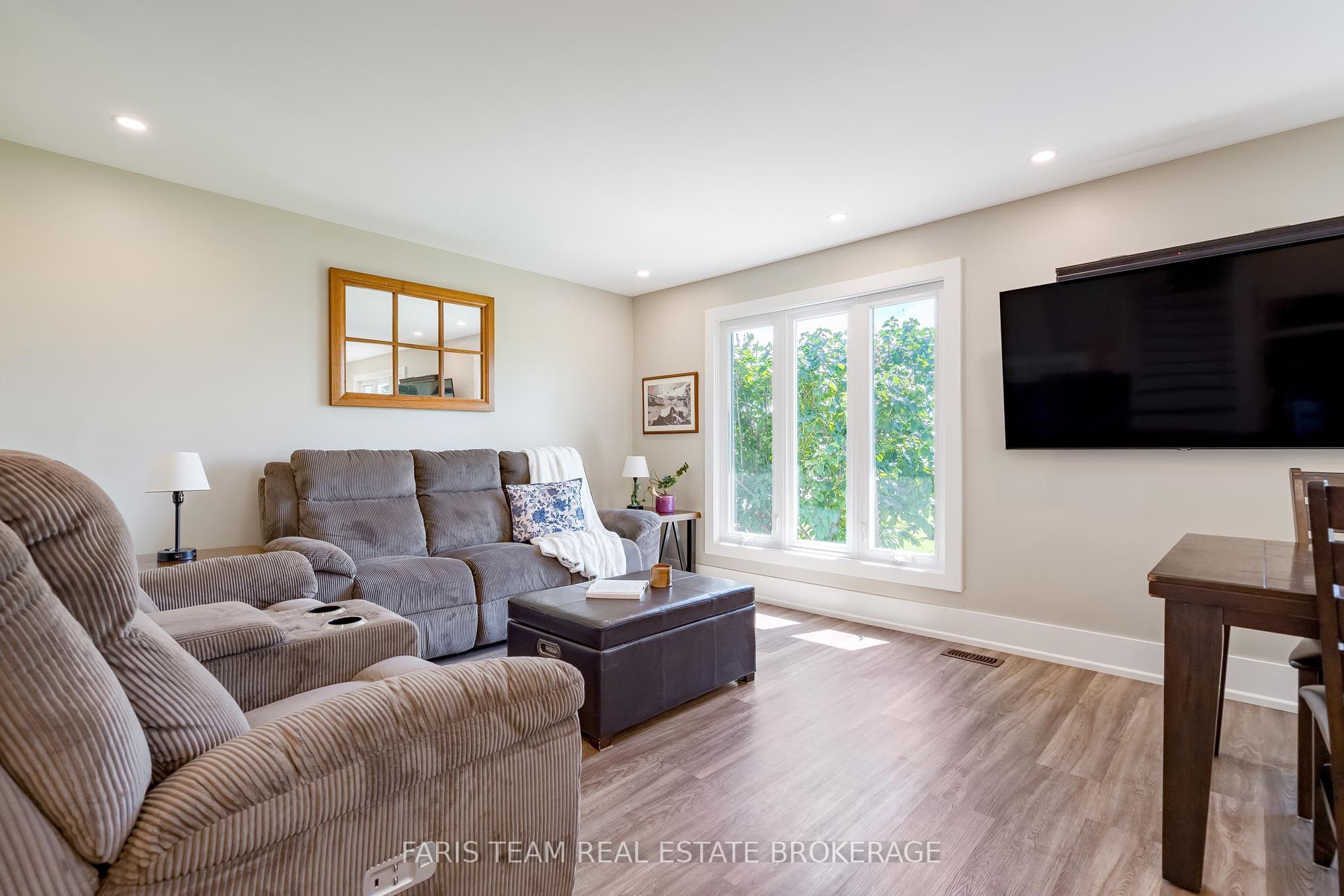 5390 Highway 89 Property Photo 13