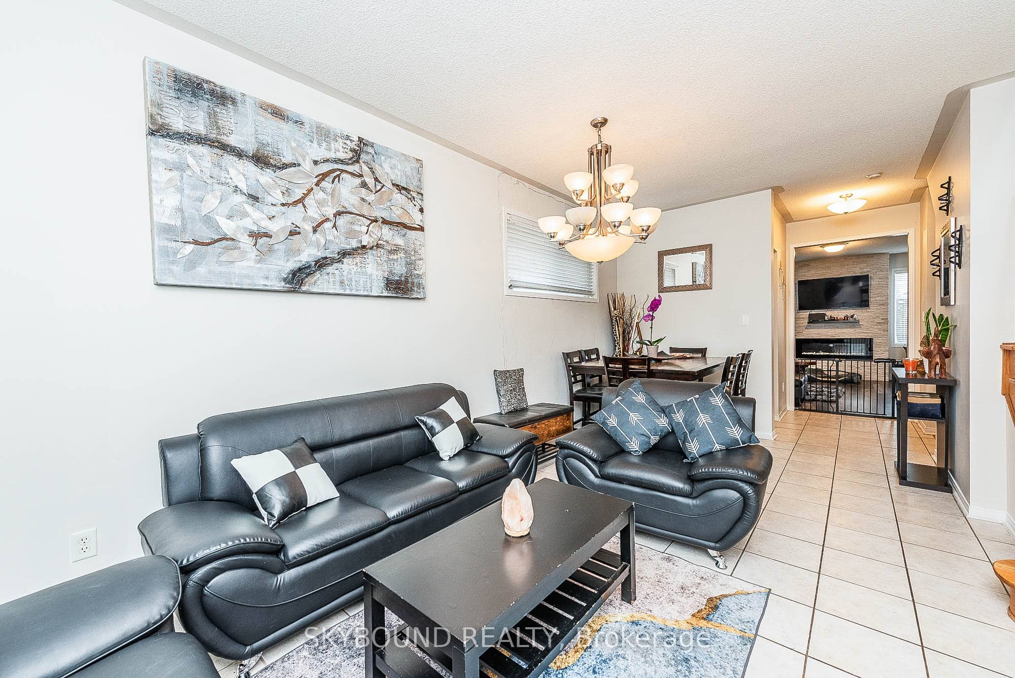 66 Skylark Drive Property Photo 9