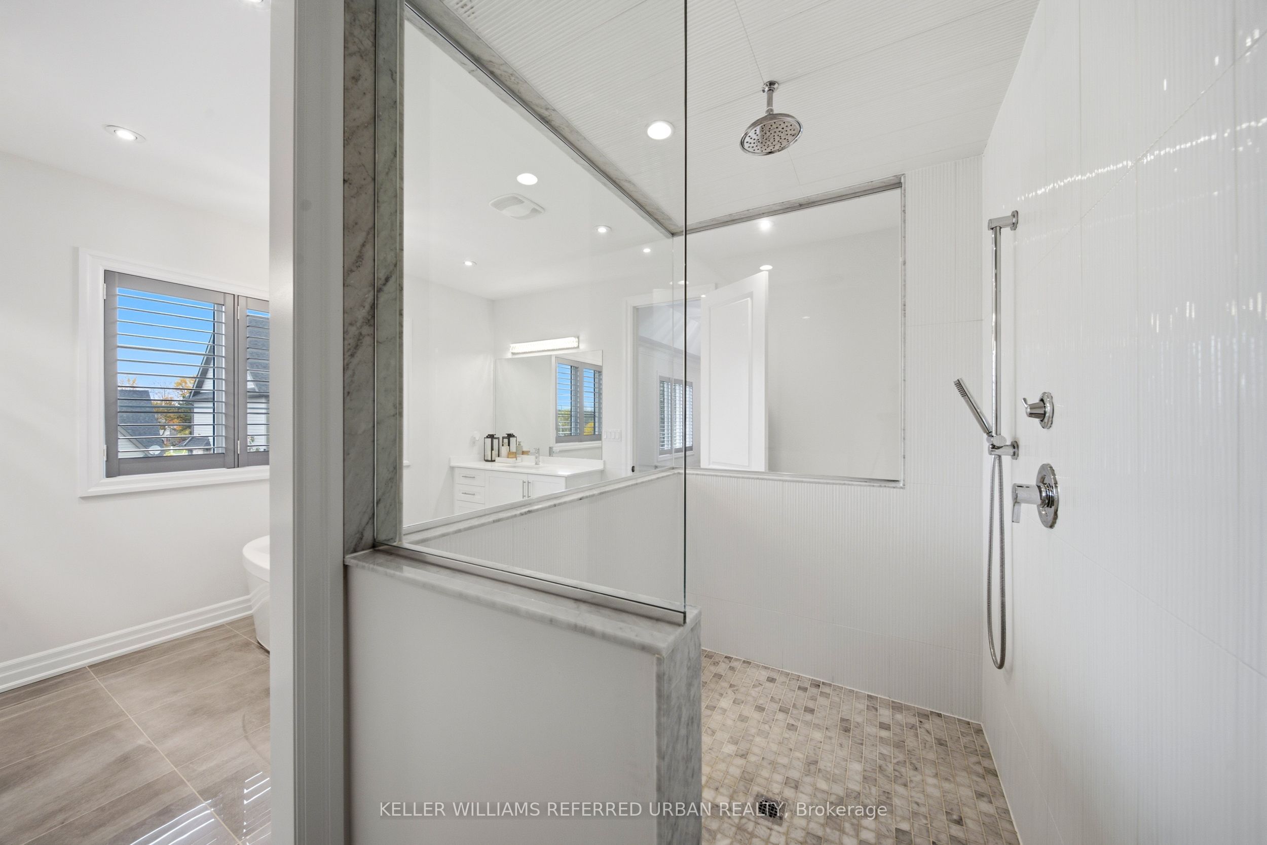 30 Mumberson Street Property Photo 34
