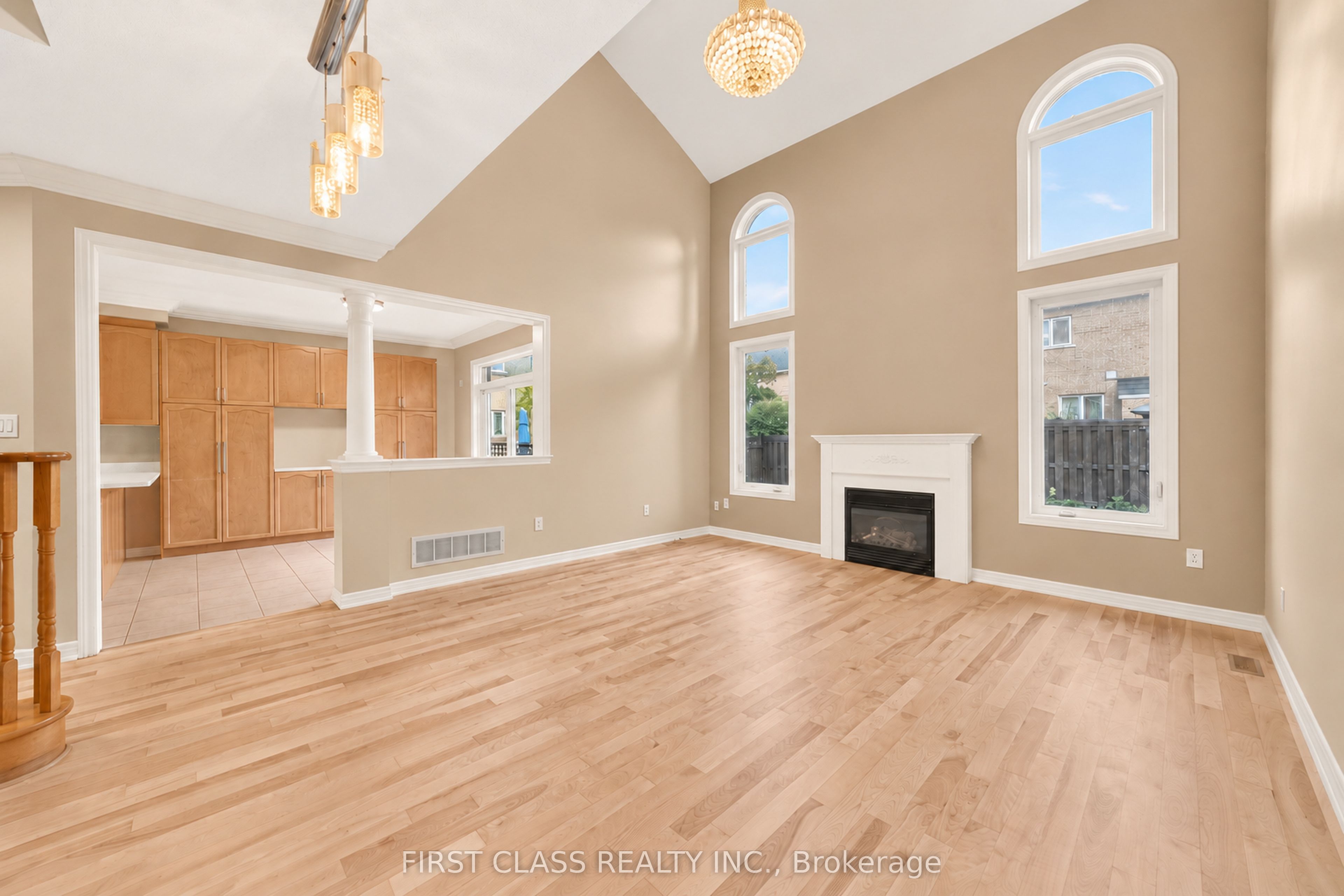 4 Hawkweed Manor Property Photo 41