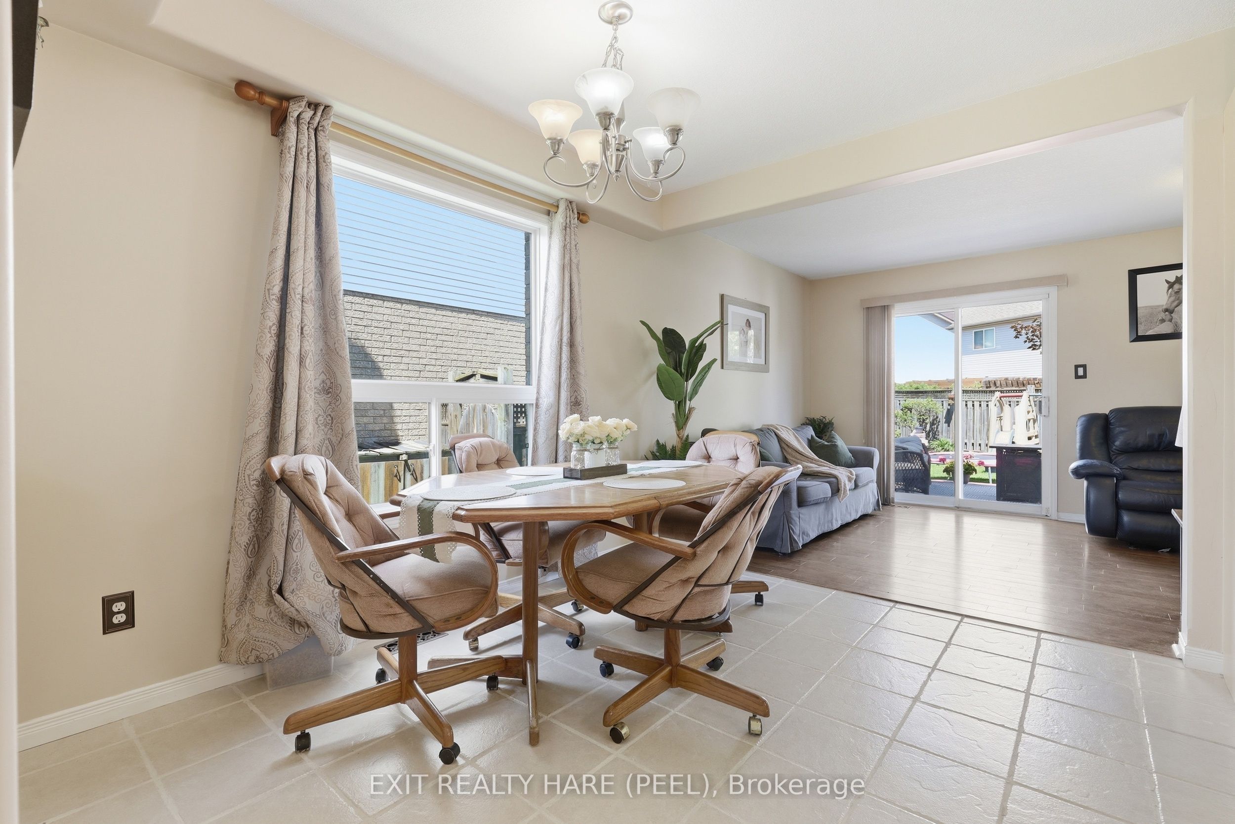 43 Stoneham Street Property Photo 11