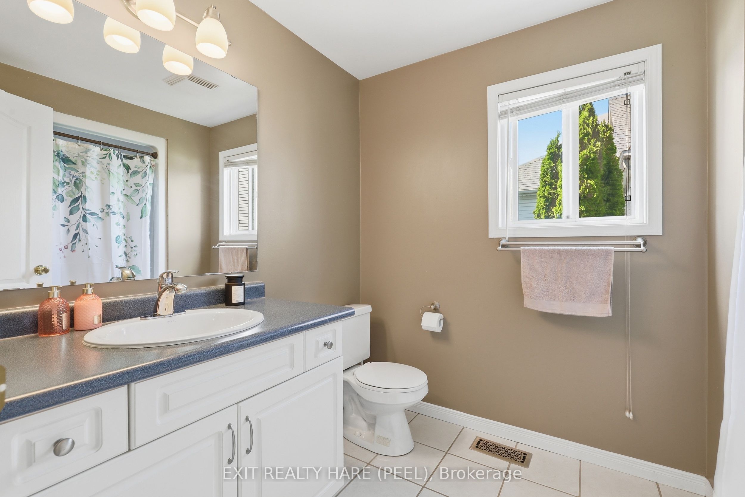 43 Stoneham Street Property Photo 19