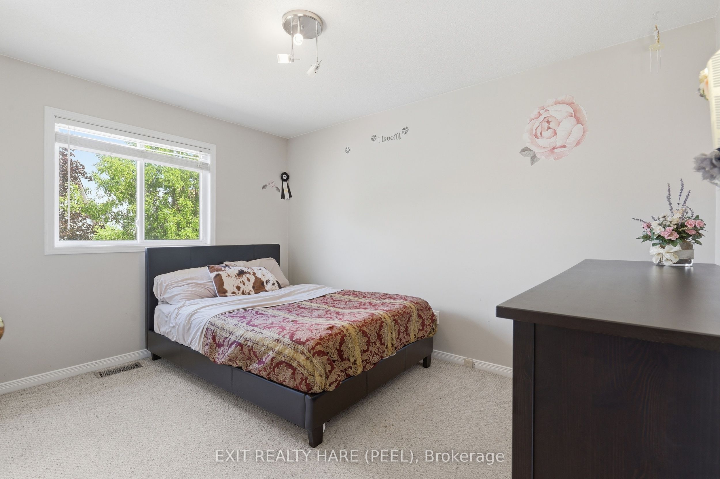 43 Stoneham Street Property Photo 22