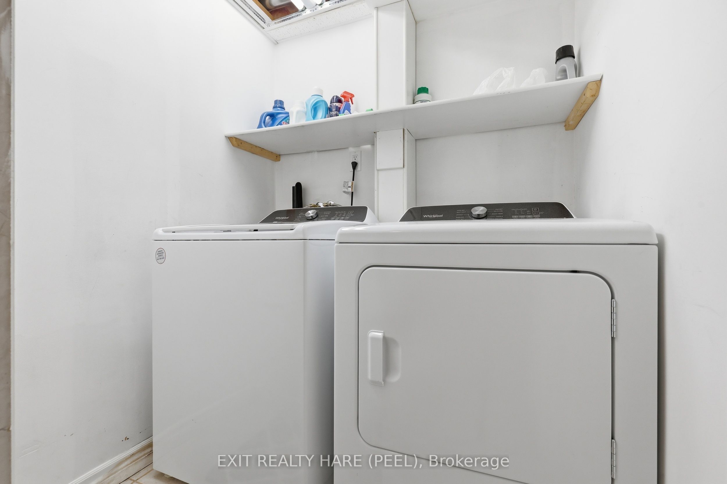 43 Stoneham Street Property Photo 29