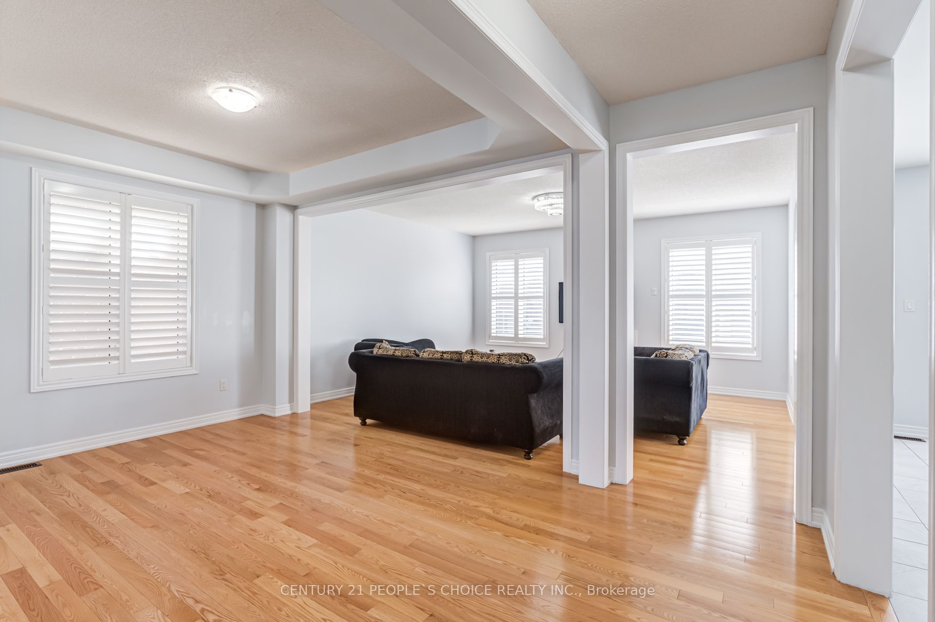 257 East's Corners Boulevard Property Photo 8