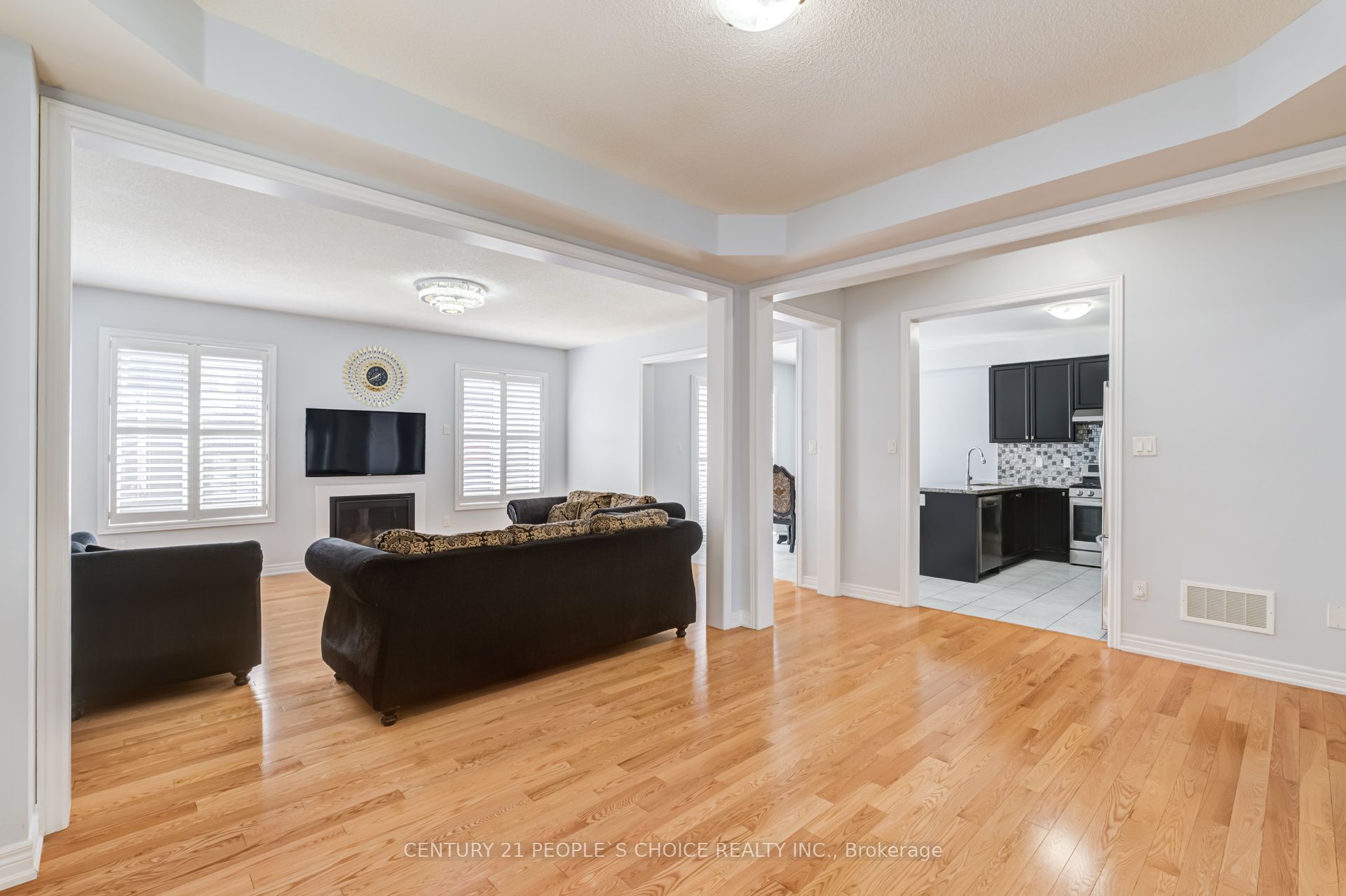 257 East's Corners Boulevard Property Photo 9