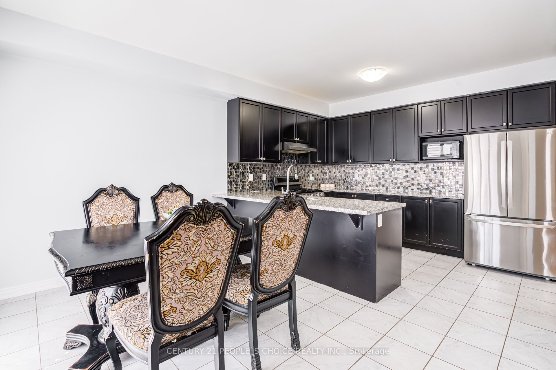 257 East's Corners Boulevard Property Photo 17