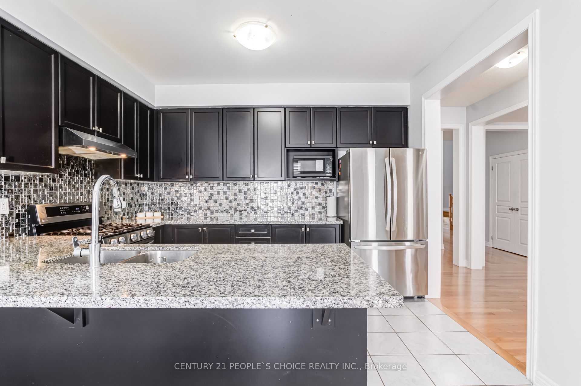 257 East's Corners Boulevard Property Photo 19