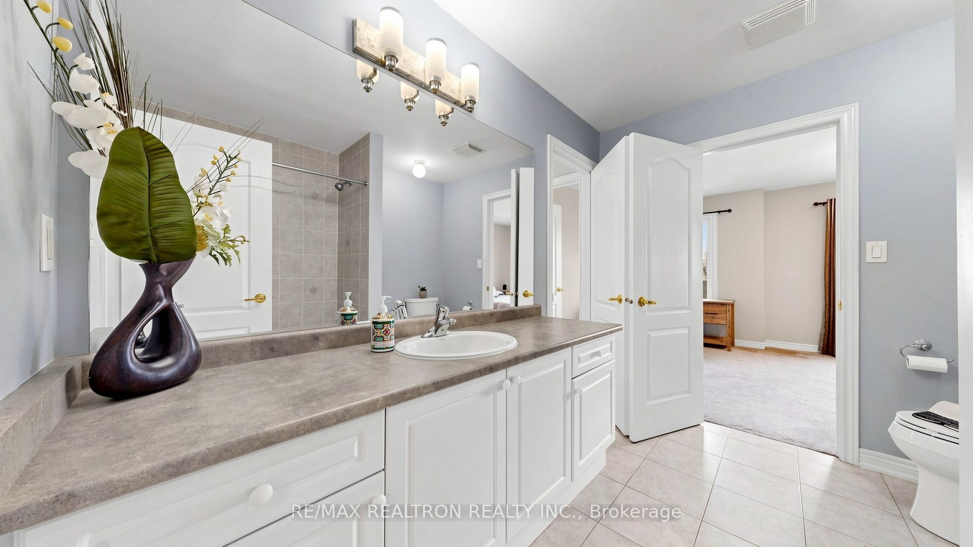 9 Gardon Avenue Property Photo 27