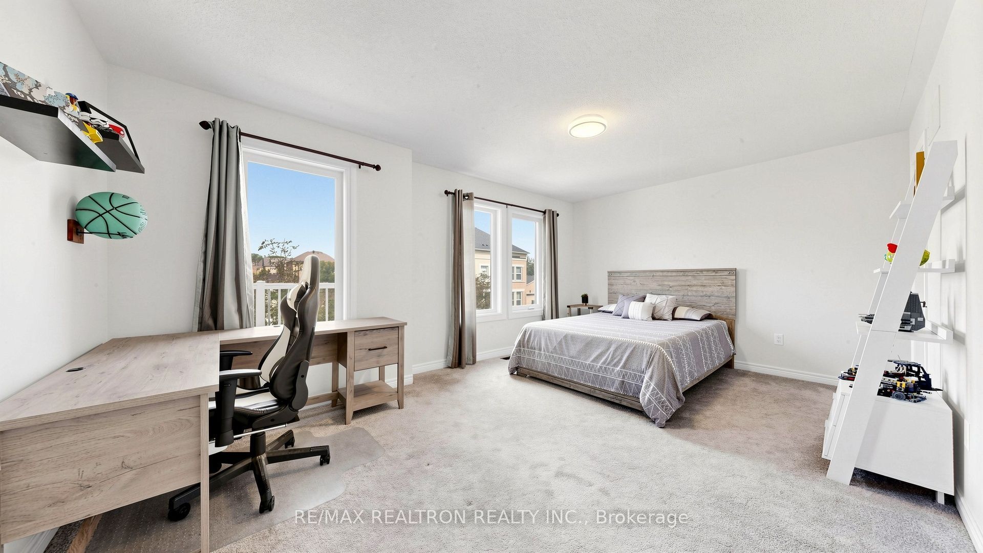 9 Gardon Avenue Property Photo 29