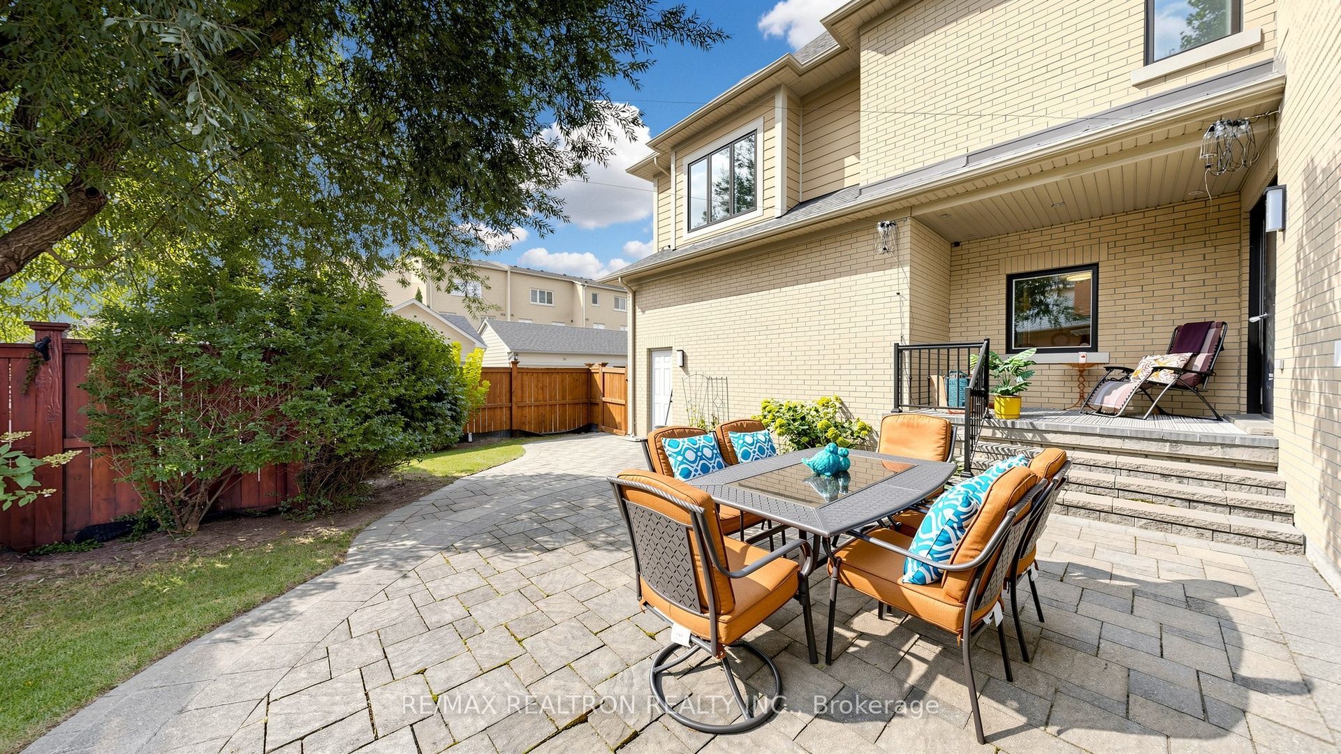 9 Gardon Avenue Property Photo 46