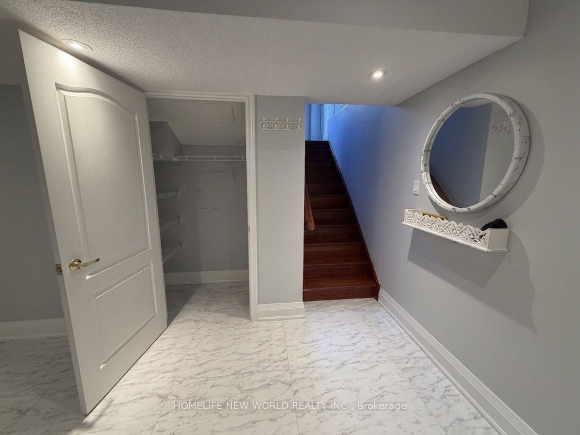 63a Roosevelt Drive (bsmt) Property Photo 3