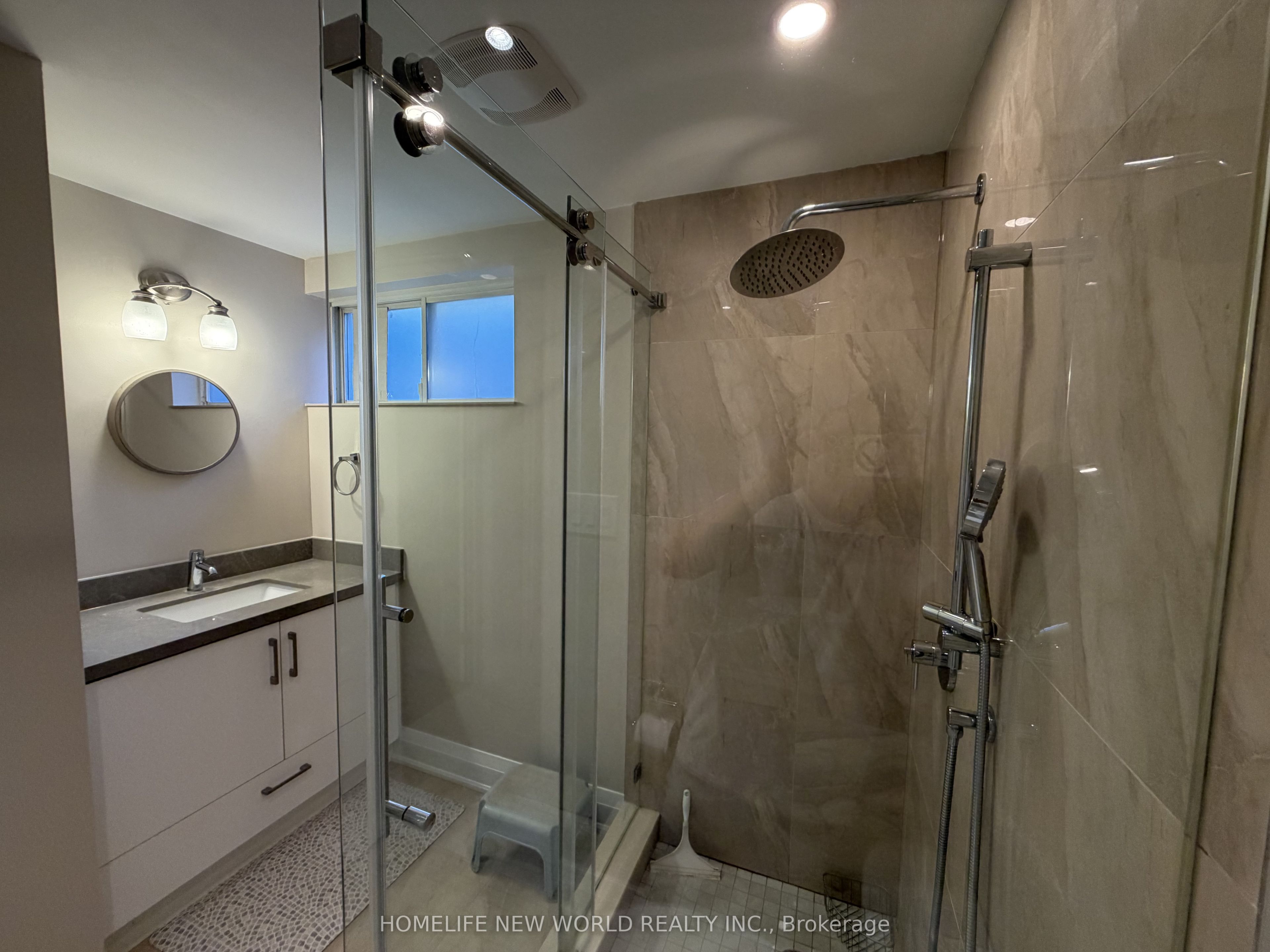 63a Roosevelt Drive (bsmt) Property Photo 9