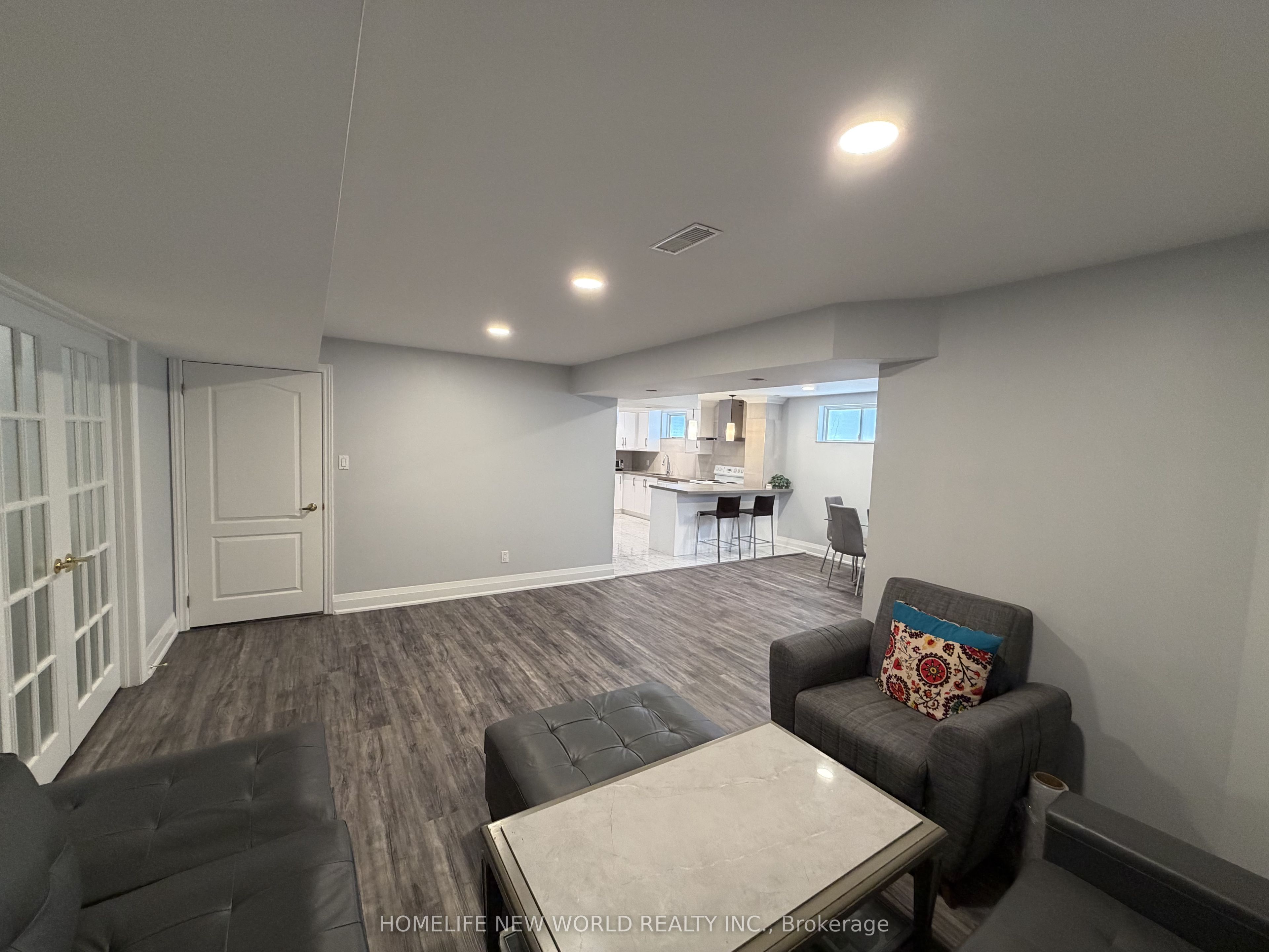 63a Roosevelt Drive (bsmt) Property Photo 13